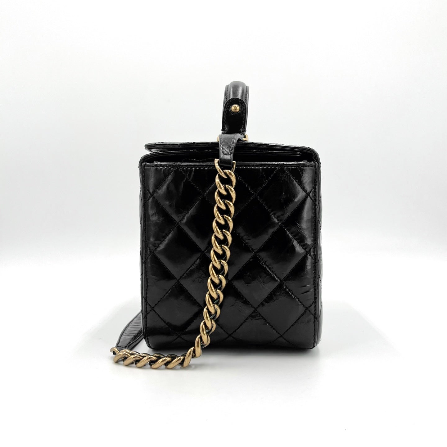 Chanel - Other - Leather - Black - (medium)
