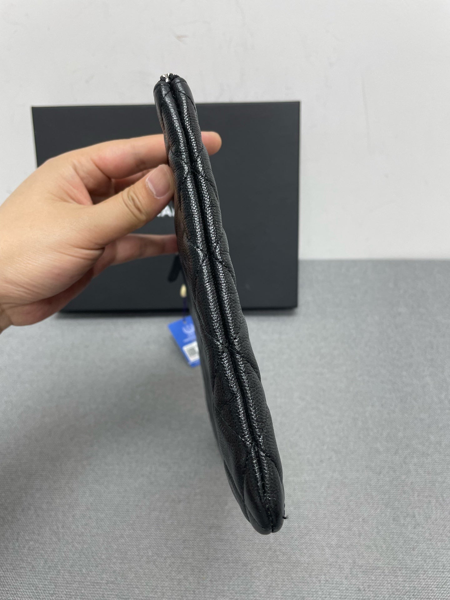 Chanel - Other - Leather - Black - (medium)