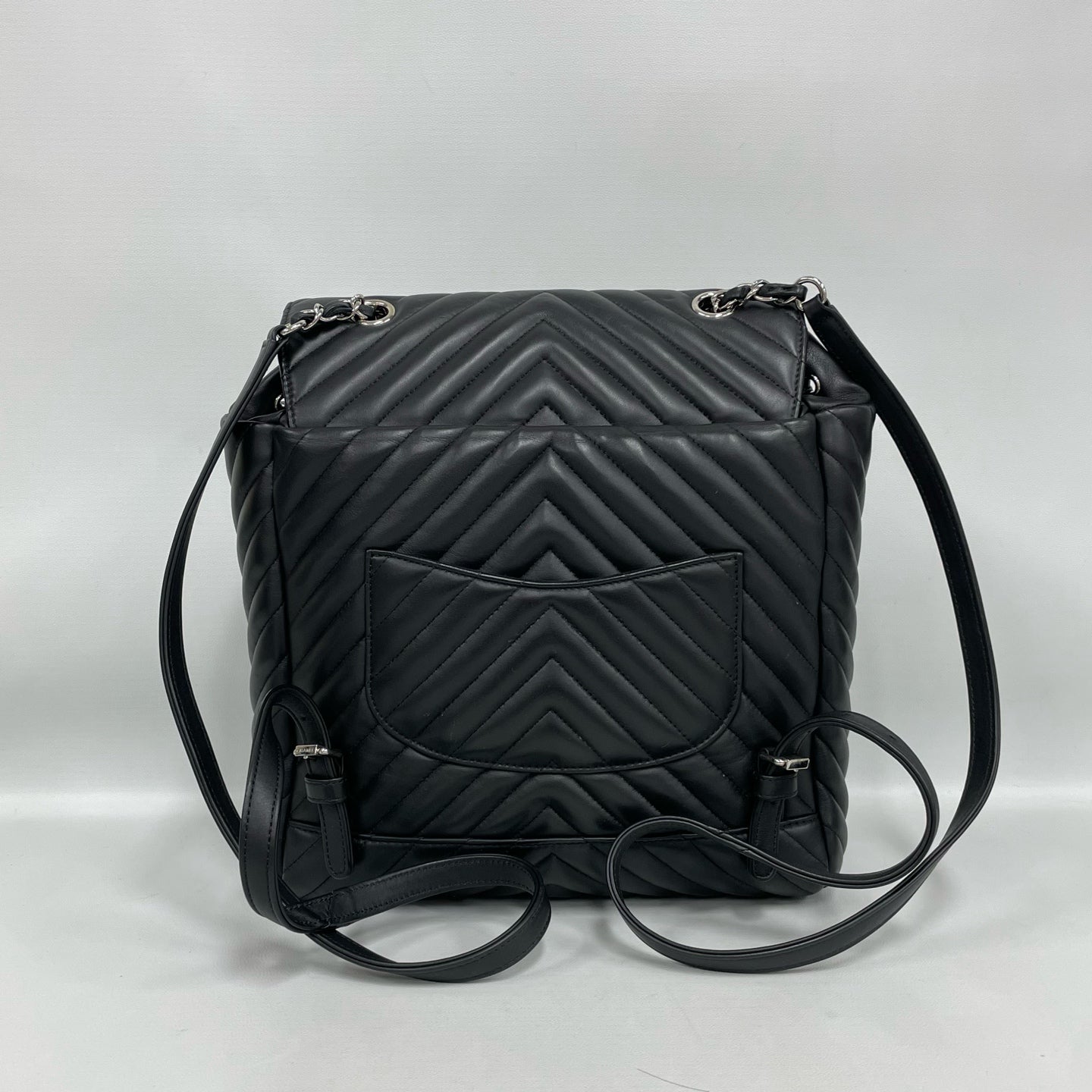 Chanel - Other - Leather - Black - (medium)