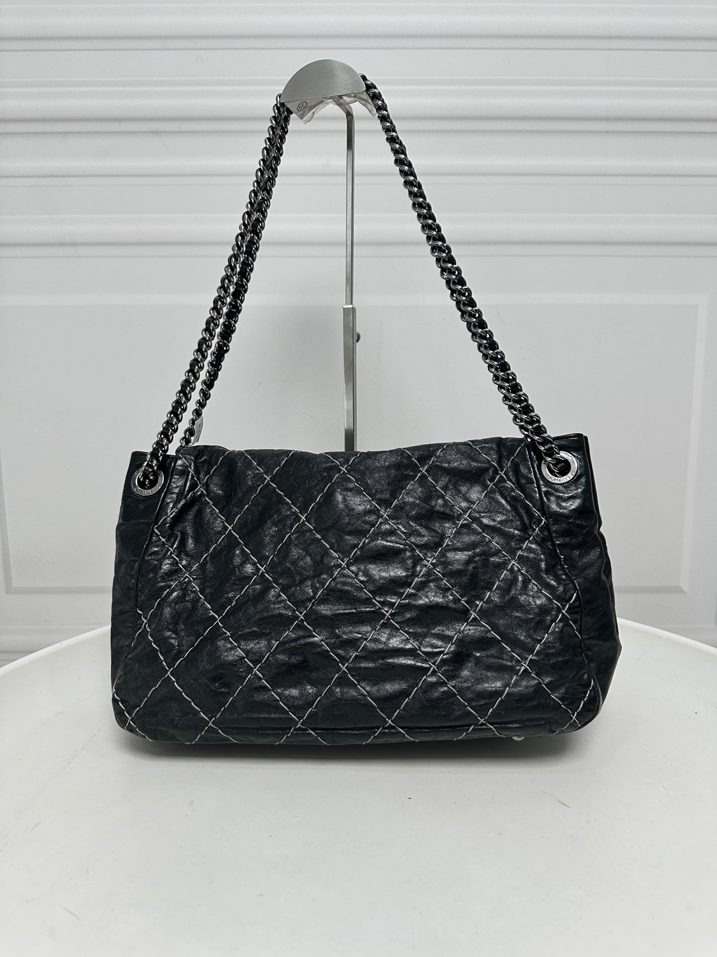Chanel - Other - Leather - Black - (medium)