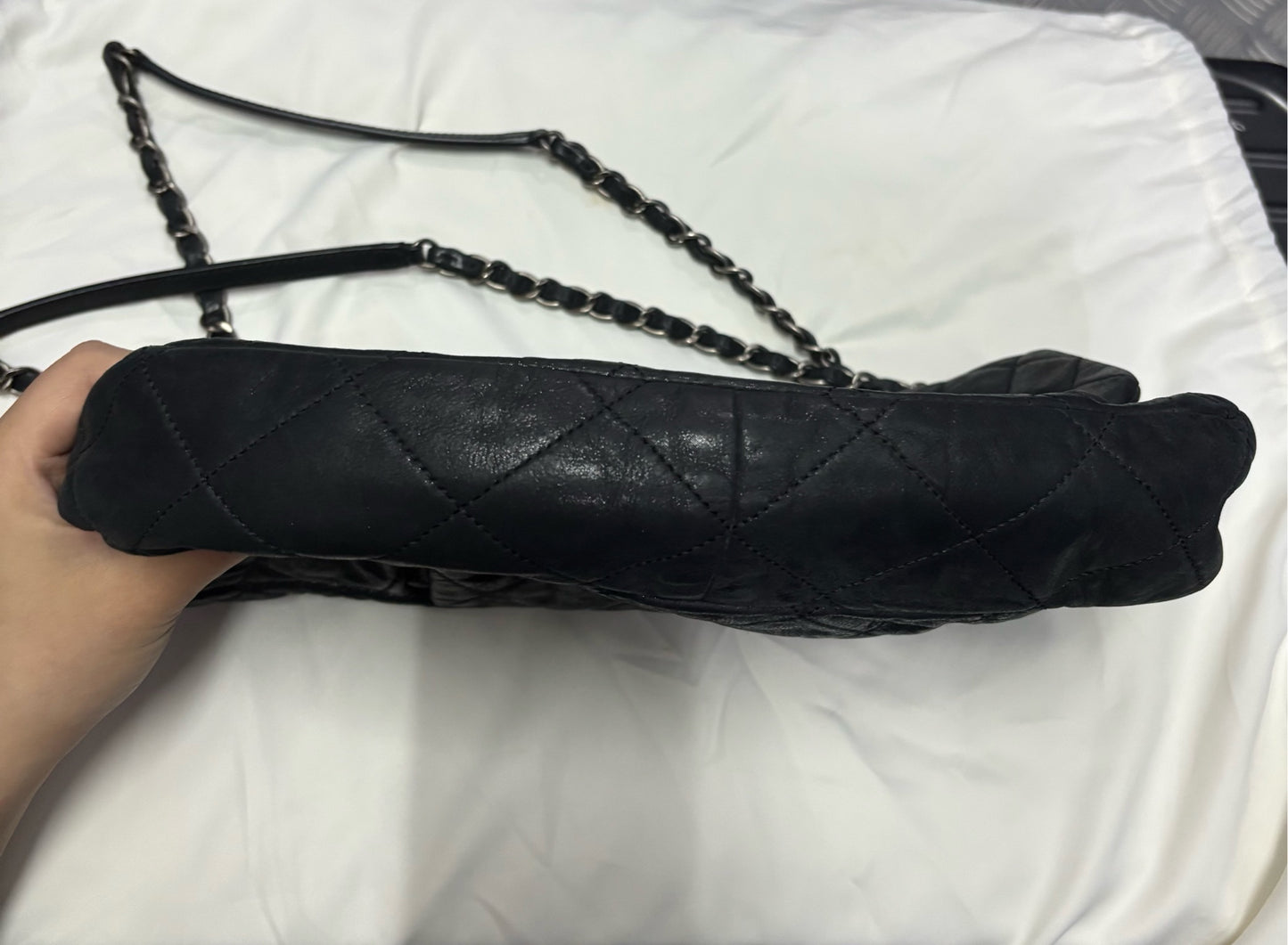 Chanel - Other - Leather - Black - (medium)