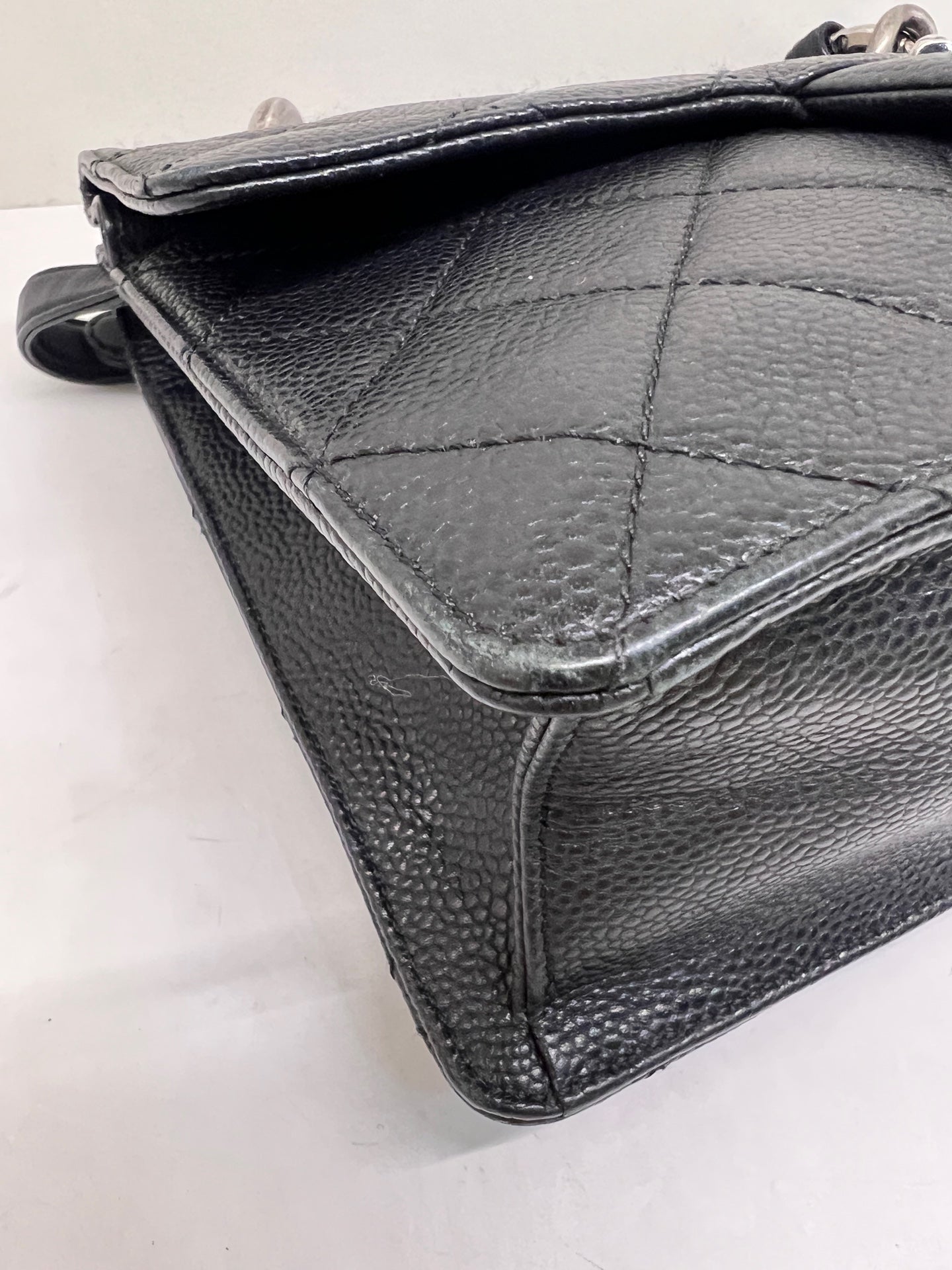 Chanel - Other - Leather - Black - (medium)