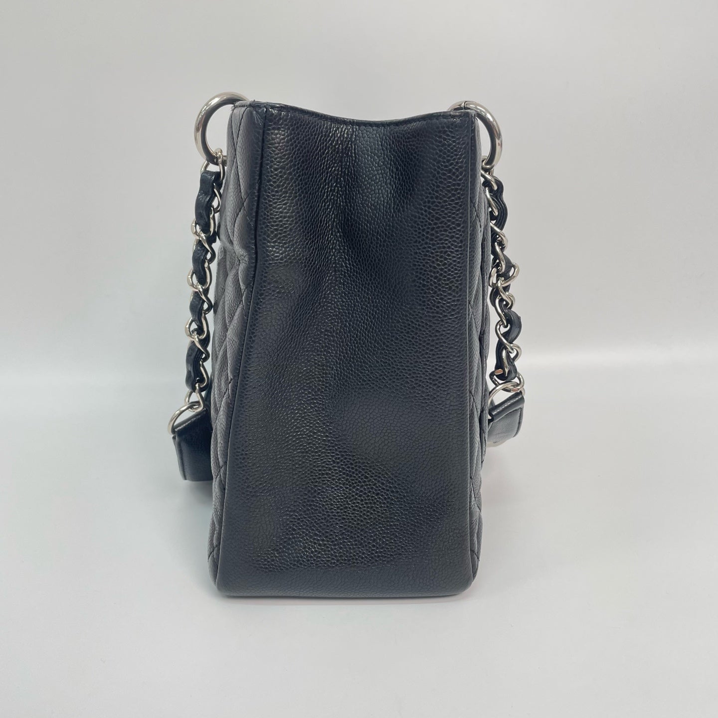 Chanel - Other - Leather - Black - (medium)