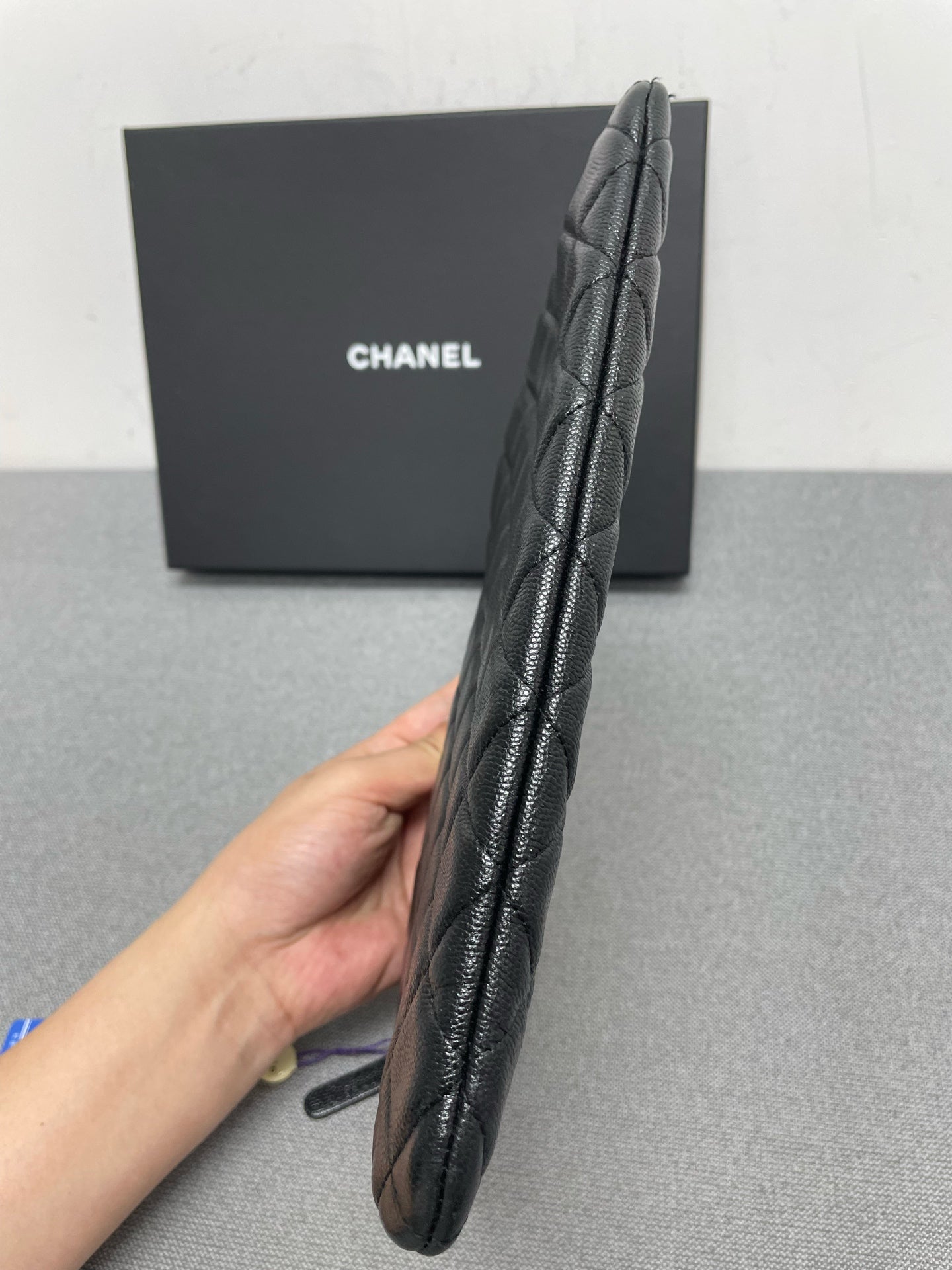 Chanel - Other - Leather - Black - (medium)
