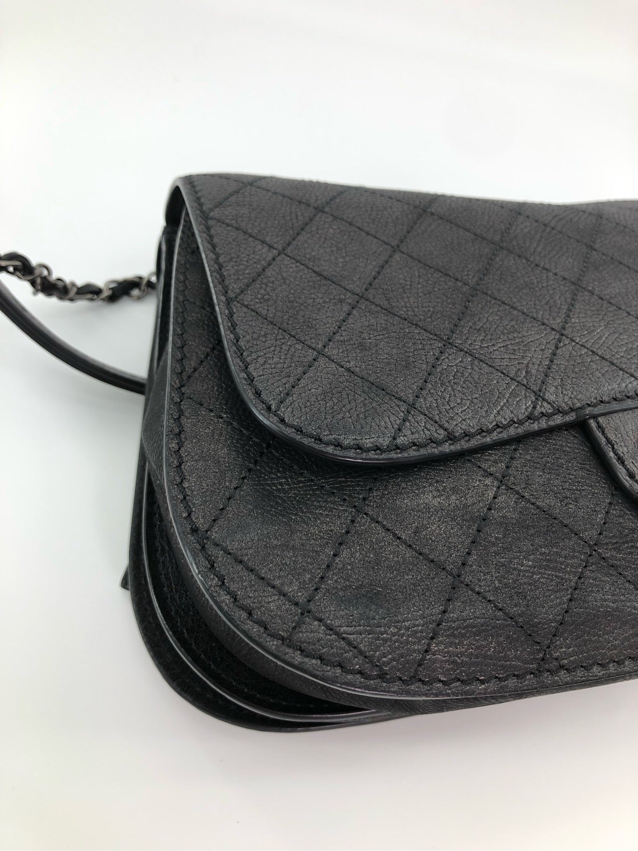 Chanel - Other - Leather - Black - (medium)