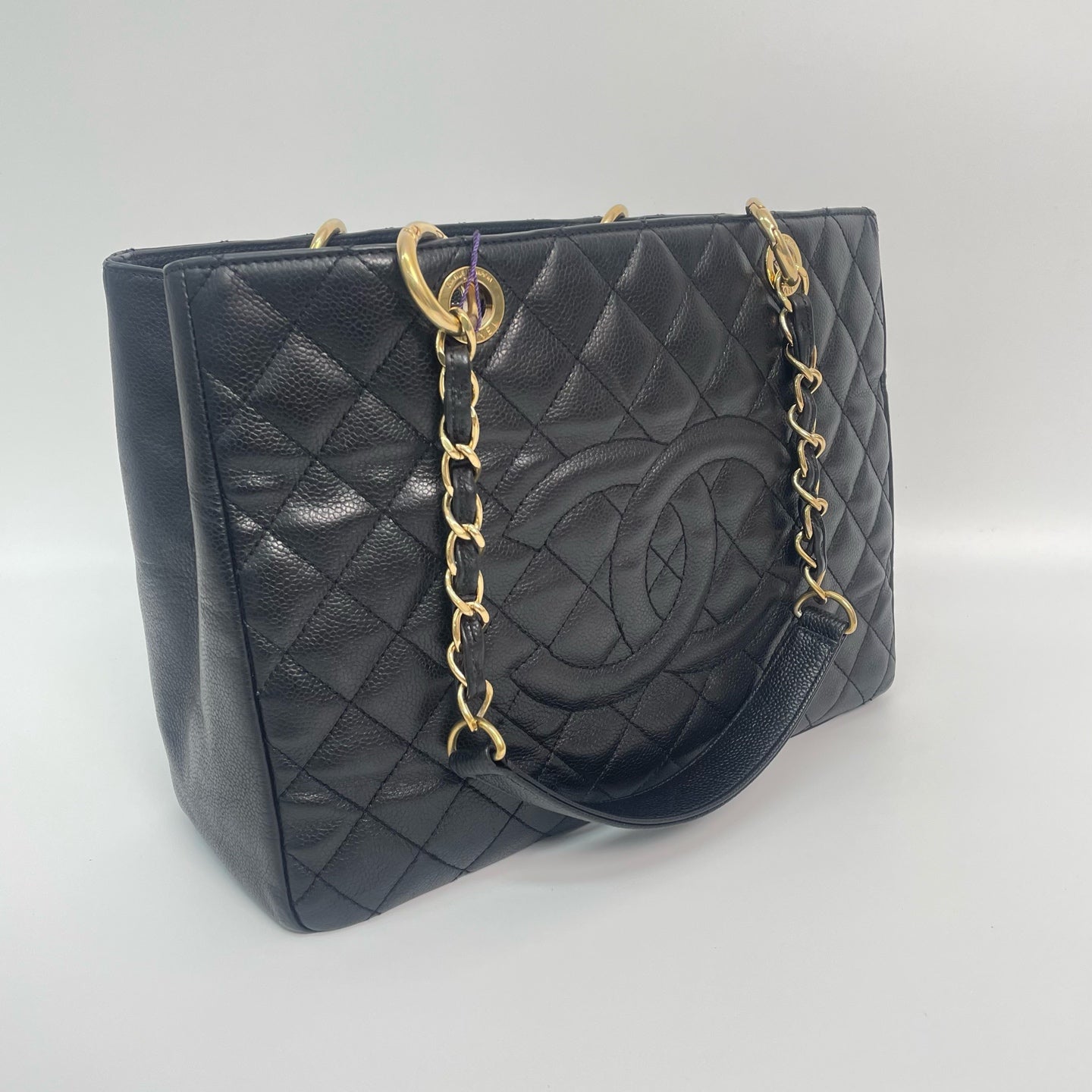 Chanel - Other - Leather - Black - (medium)