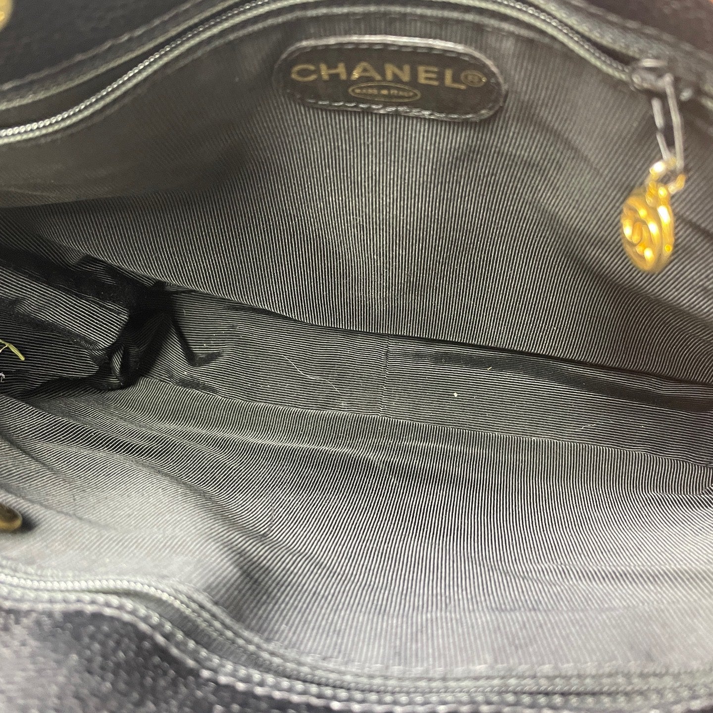 Chanel - Other - Leather - Black - (medium)