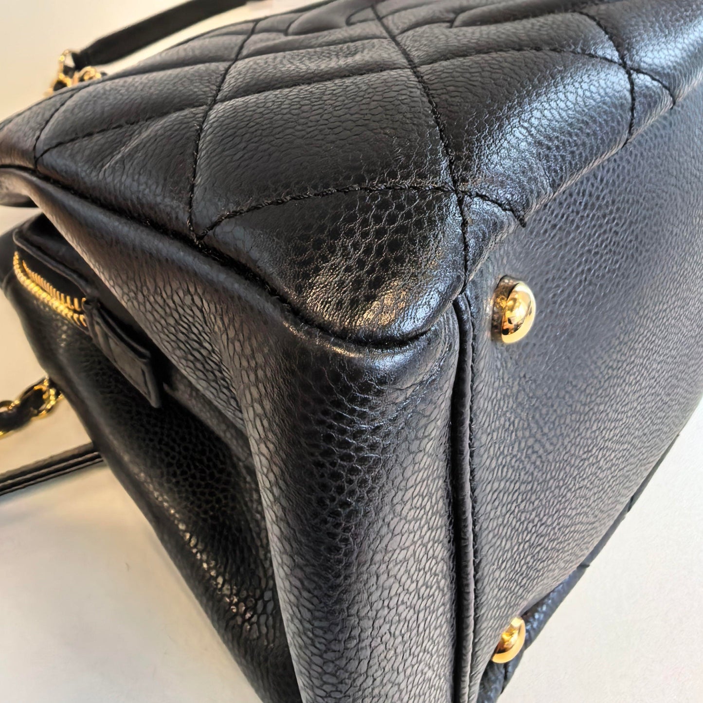 Chanel - Other - Leather - Black - (medium)
