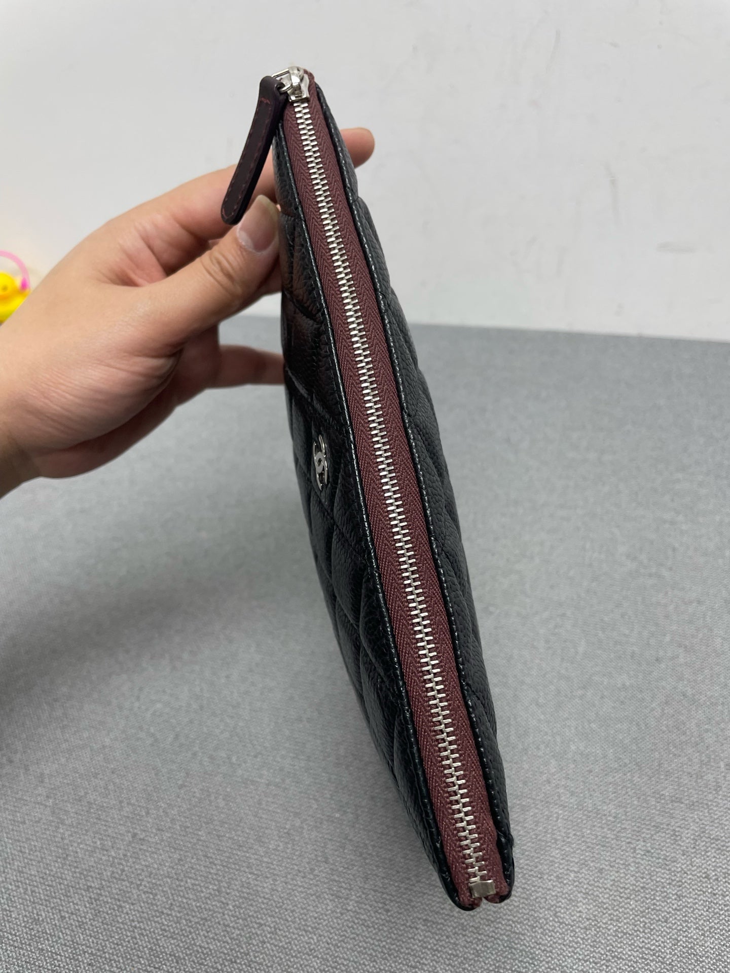 Chanel - Other - Leather - Black - (medium)