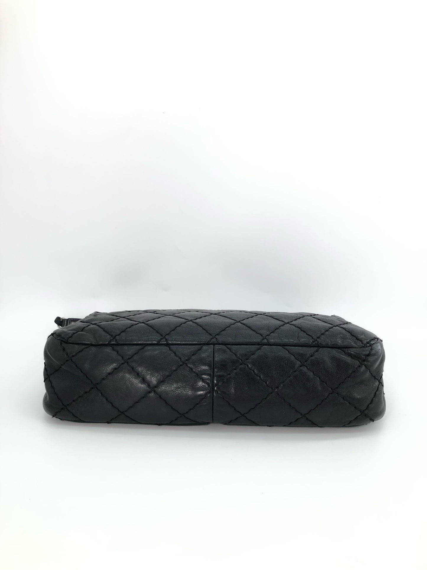 Chanel - Other - Leather - Black - (medium)