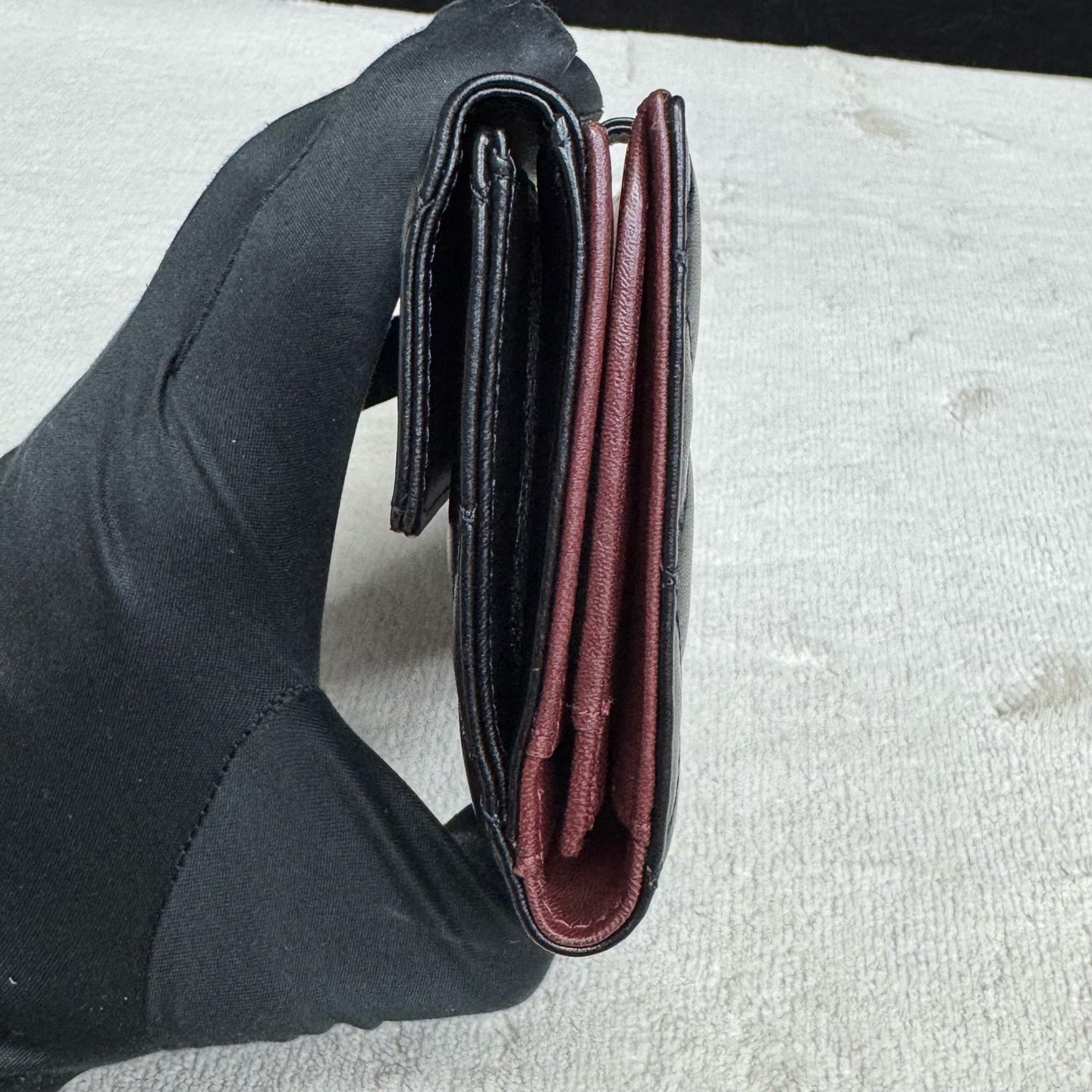 Chanel - Other - Leather - Black - (medium)