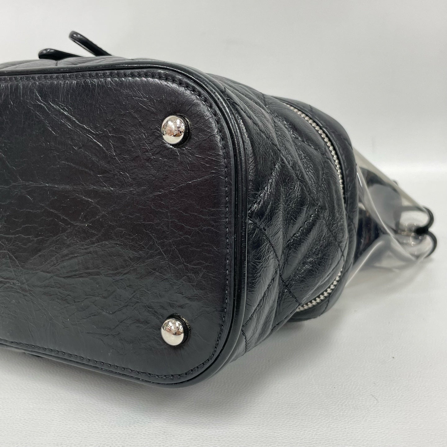 Chanel - Other - Leather - Black - (medium)