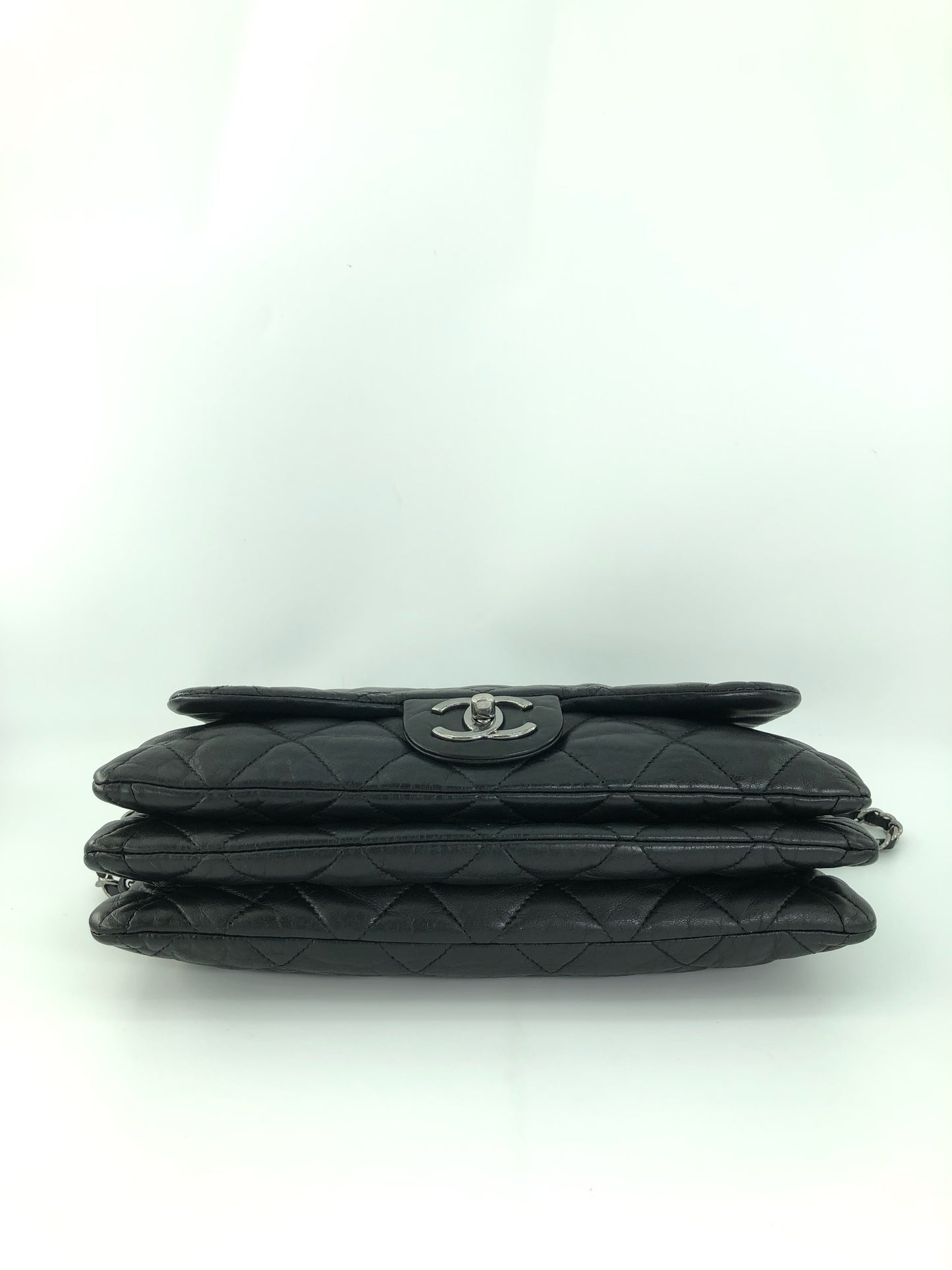 Chanel - Other - Leather - Black - (medium)