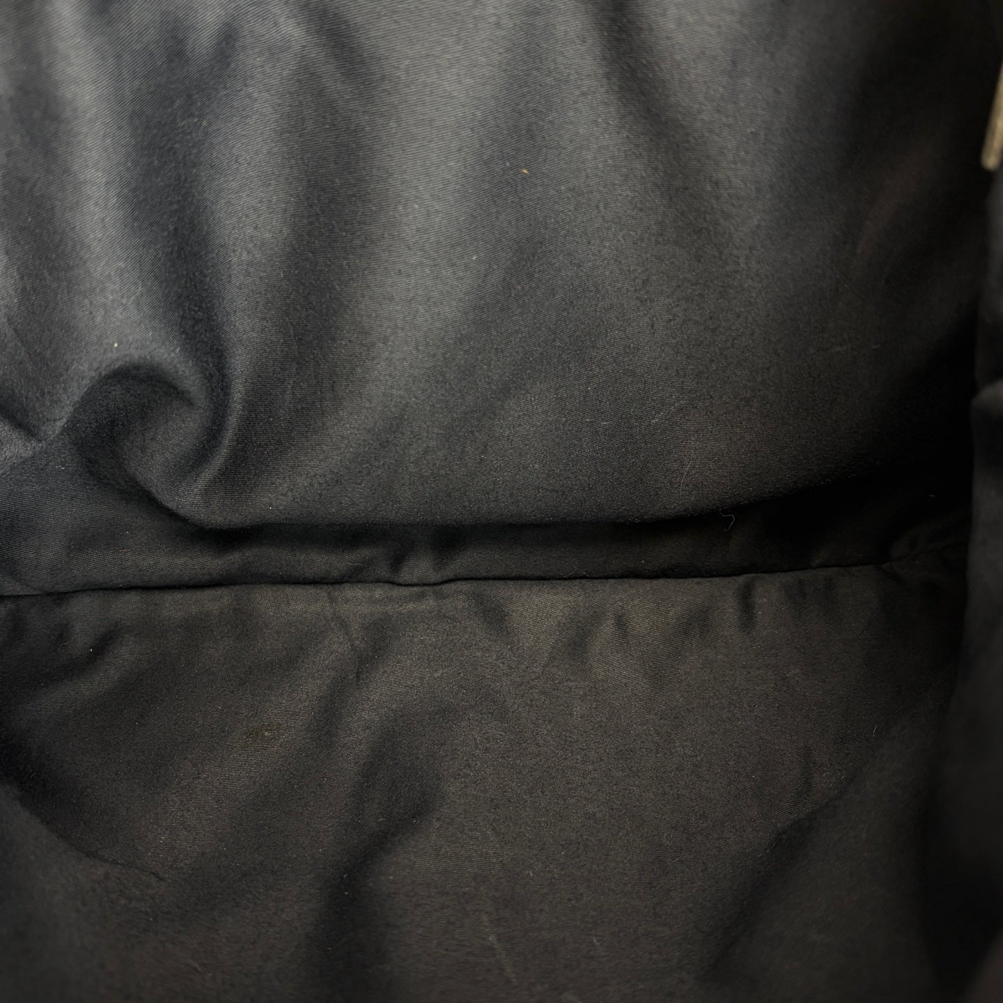 Chanel - Other - Leather - Black - (medium)