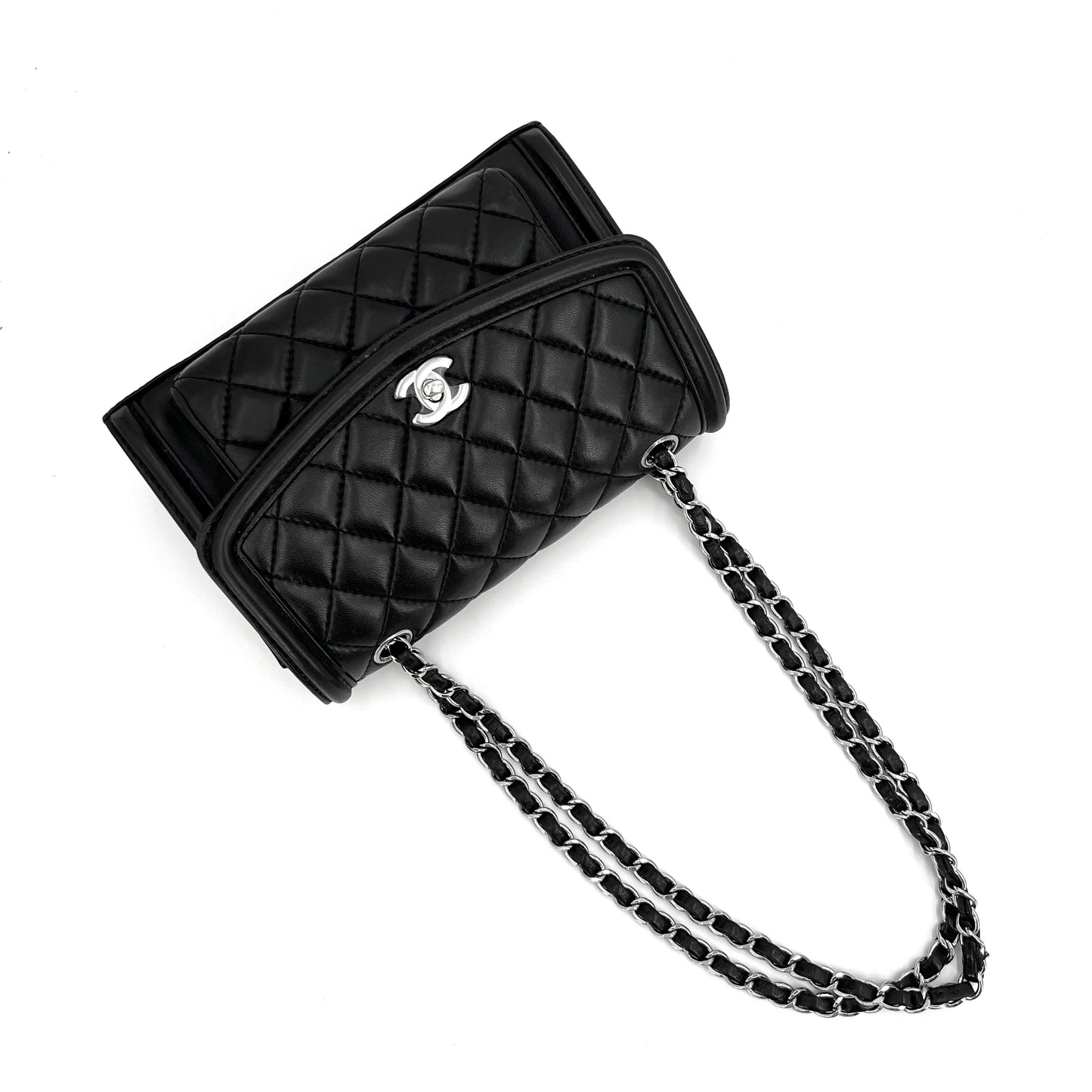 Chanel - Other - Leather - Black - (medium)
