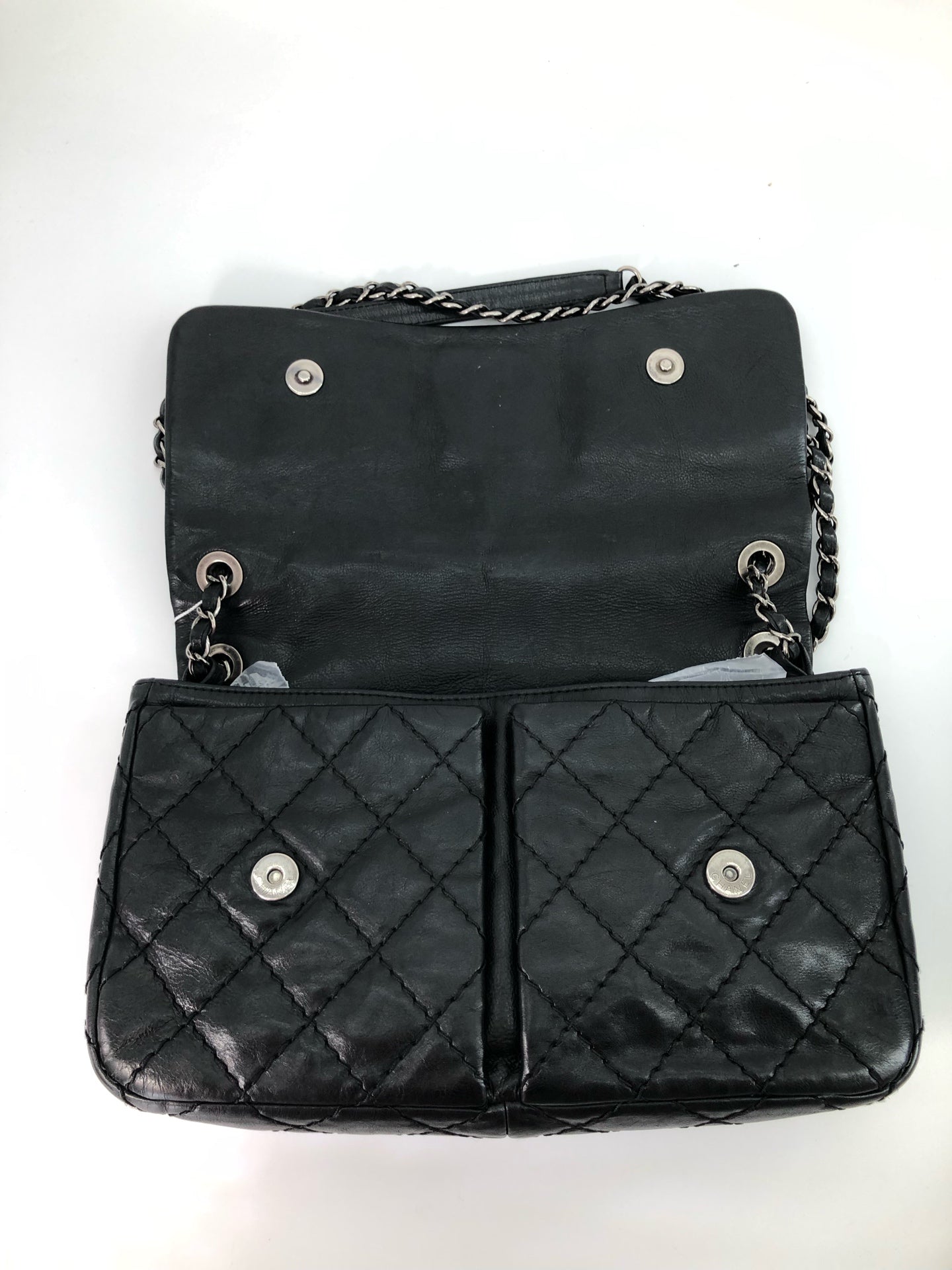 Chanel - Other - Leather - Black - (medium)
