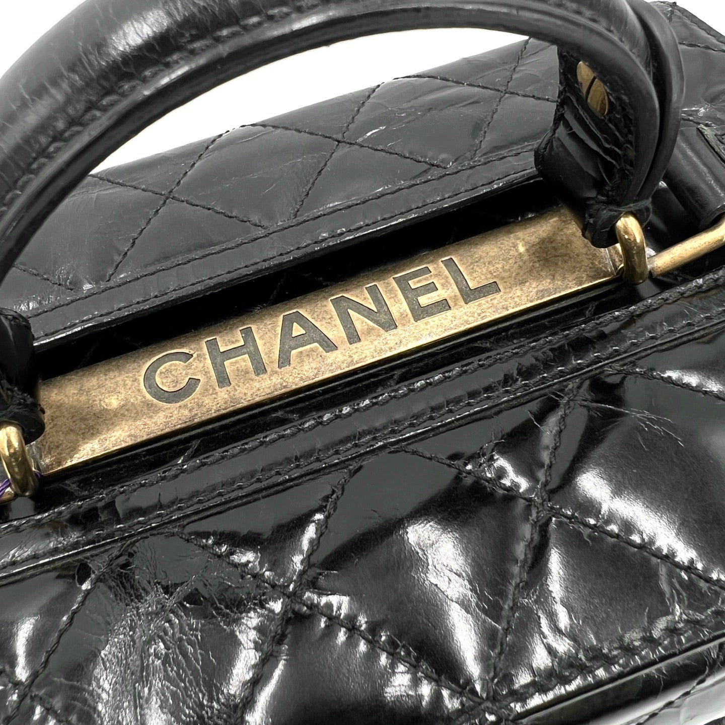Chanel - Other - Leather - Black - (medium)