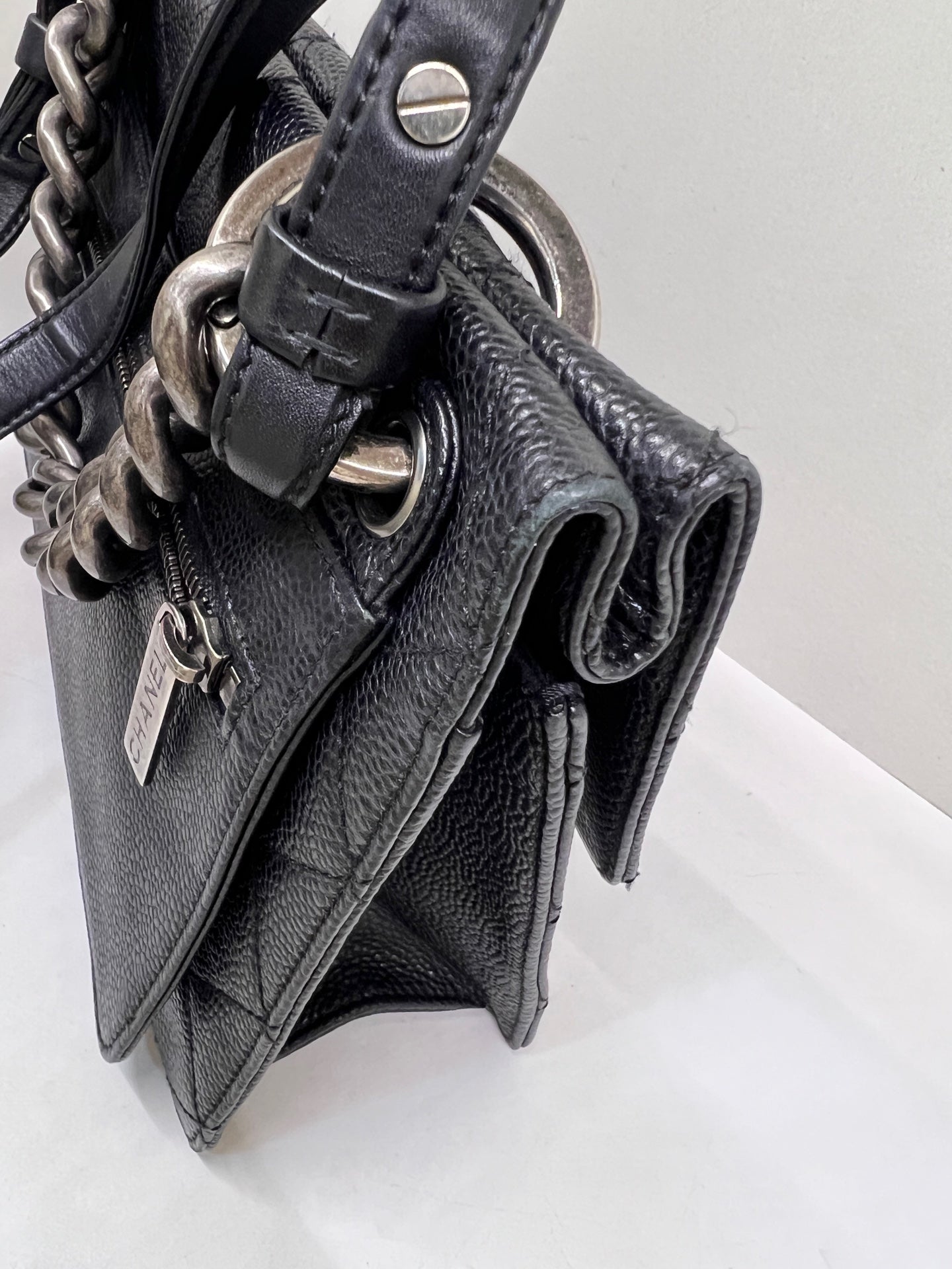 Chanel - Other - Leather - Black - (medium)