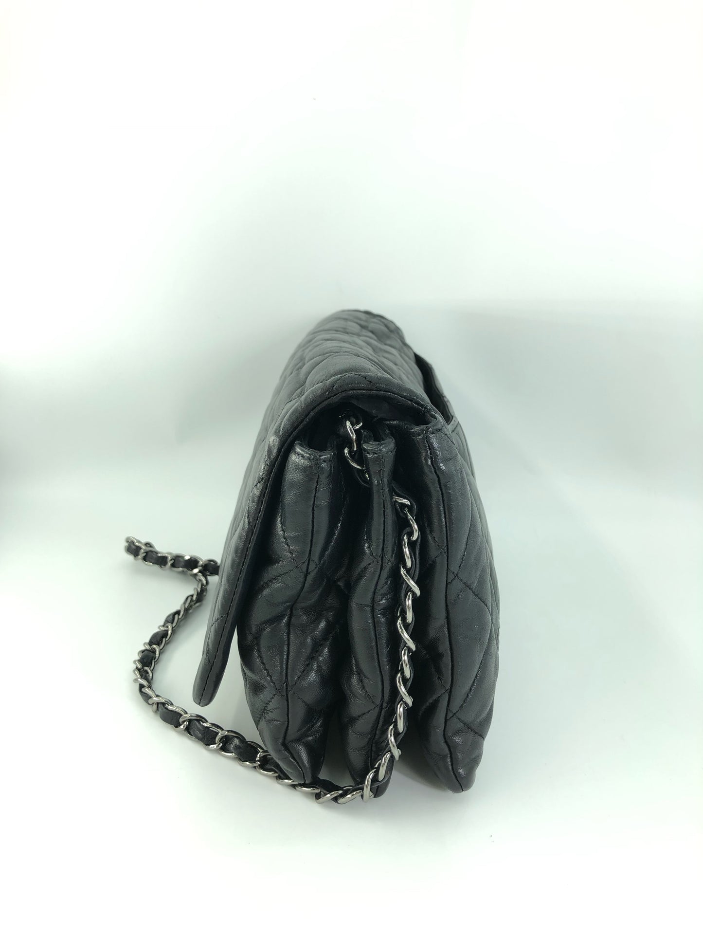 Chanel - Other - Leather - Black - (medium)