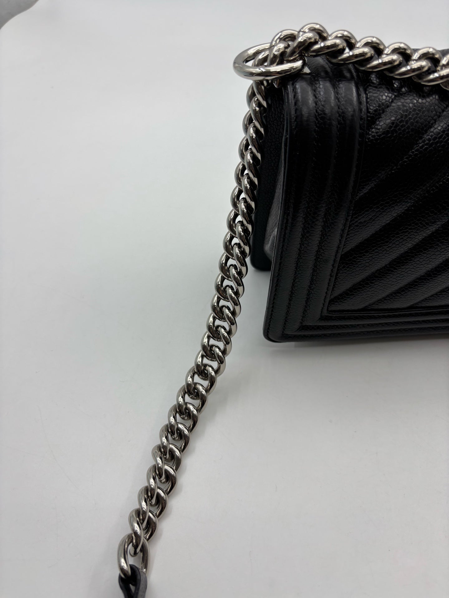 Chanel - Other - Leather - Black - (medium)