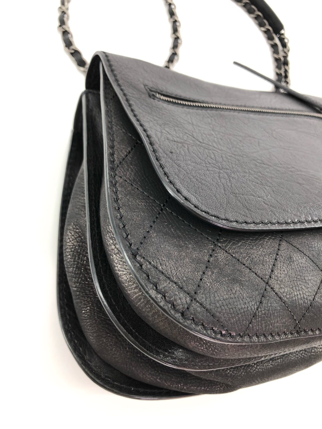 Chanel - Other - Leather - Black - (medium)