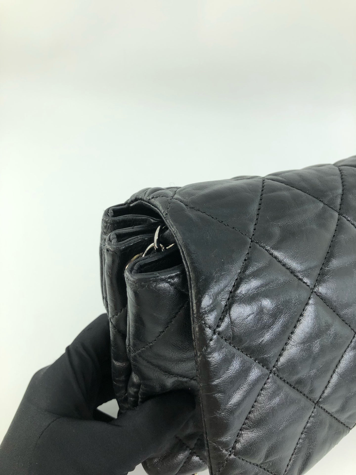 Chanel - Other - Leather - Black - (medium)
