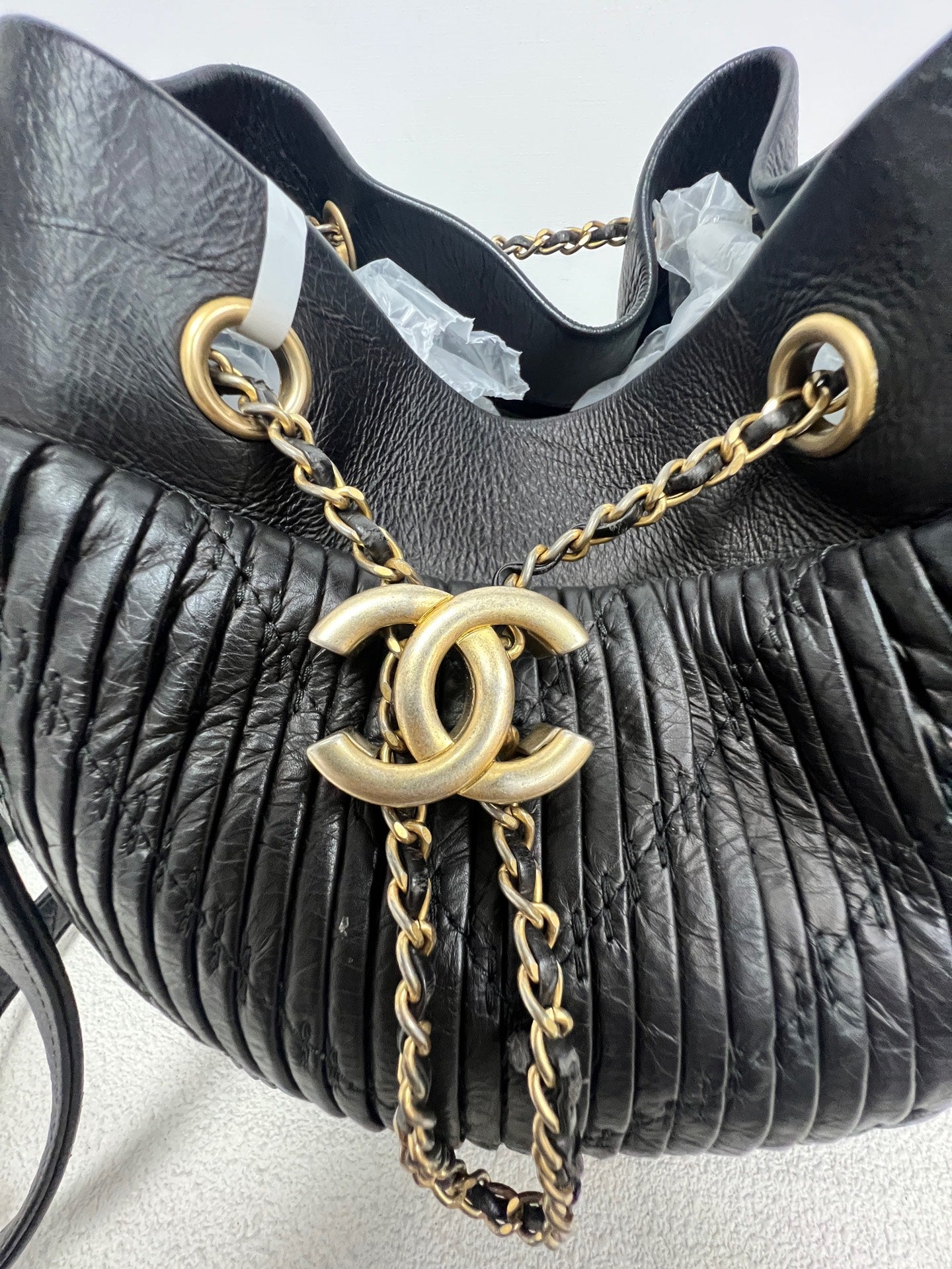 Chanel - Other - Leather - Black - (medium)