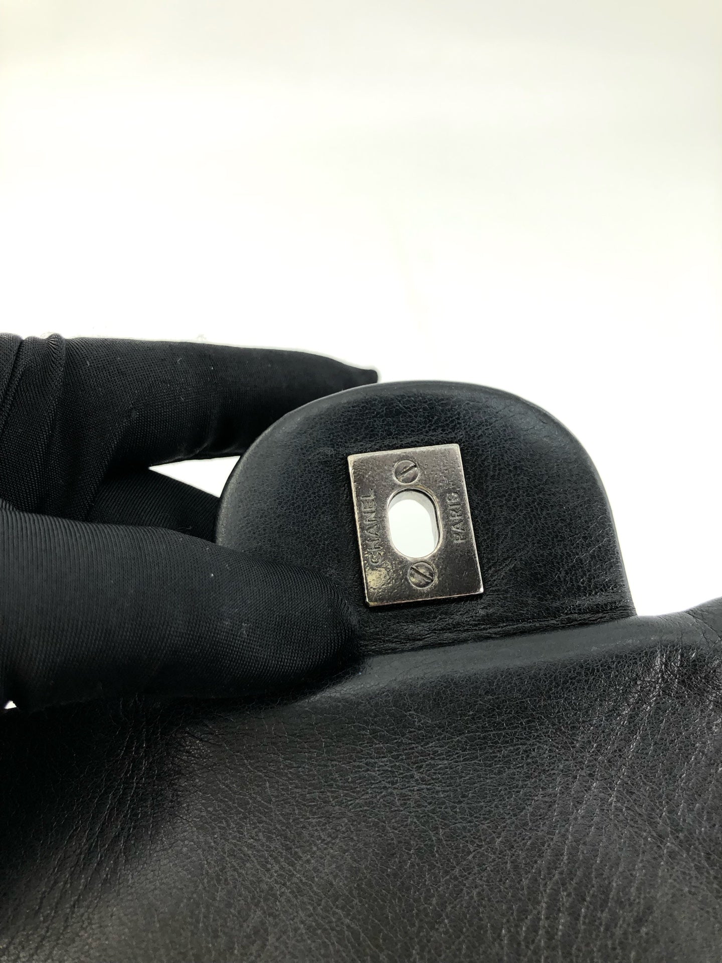 Chanel - Other - Leather - Black - (medium)