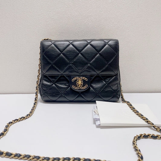 Chanel - Other - Leather - Black - (mini)