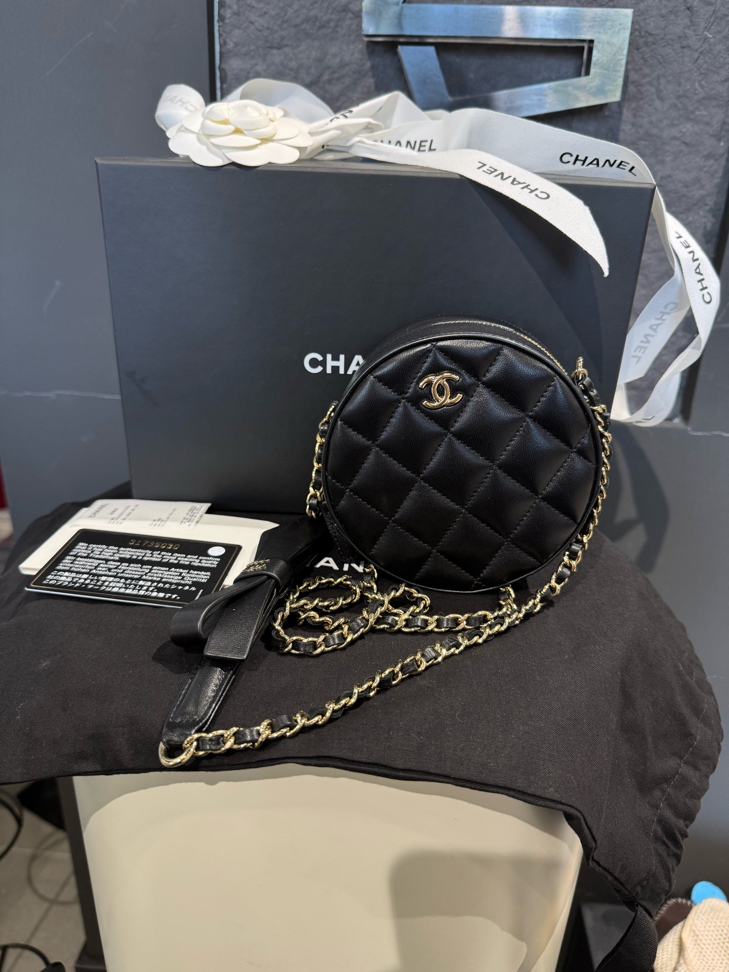 Chanel - Other - Leather - Black - (mini)