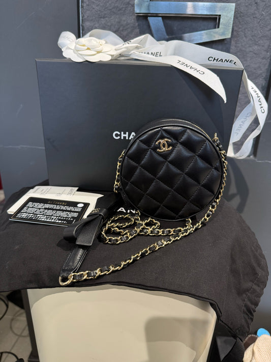 Chanel - Other - Leather - Black - (mini)