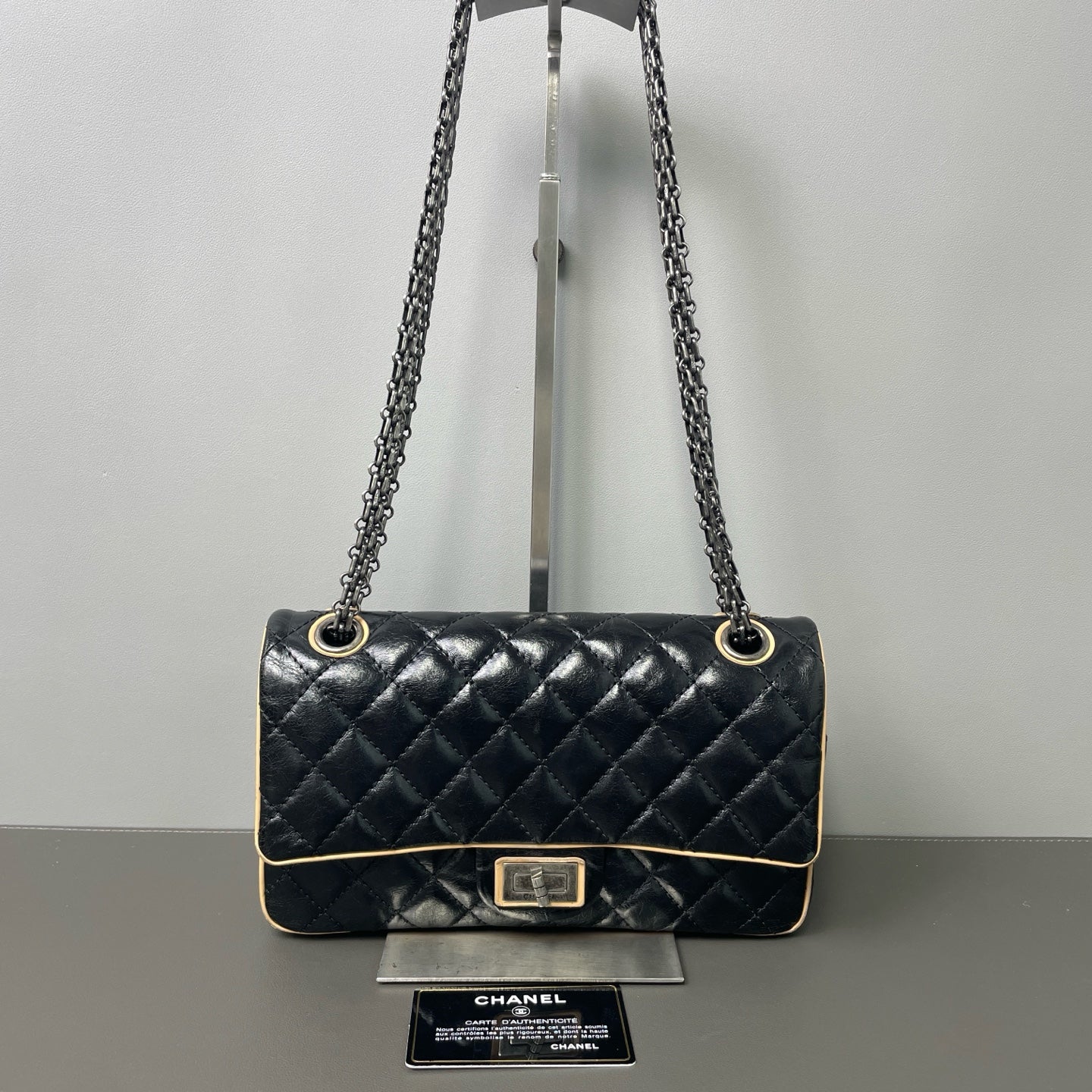 Chanel - Other - Leather - Black - (mini)