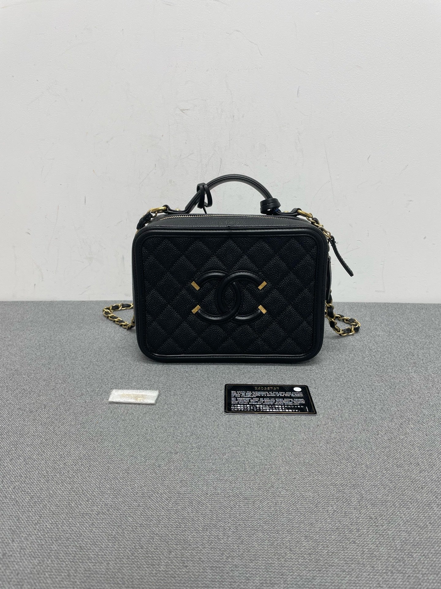 Chanel - Other - Leather - Black - (mini)
