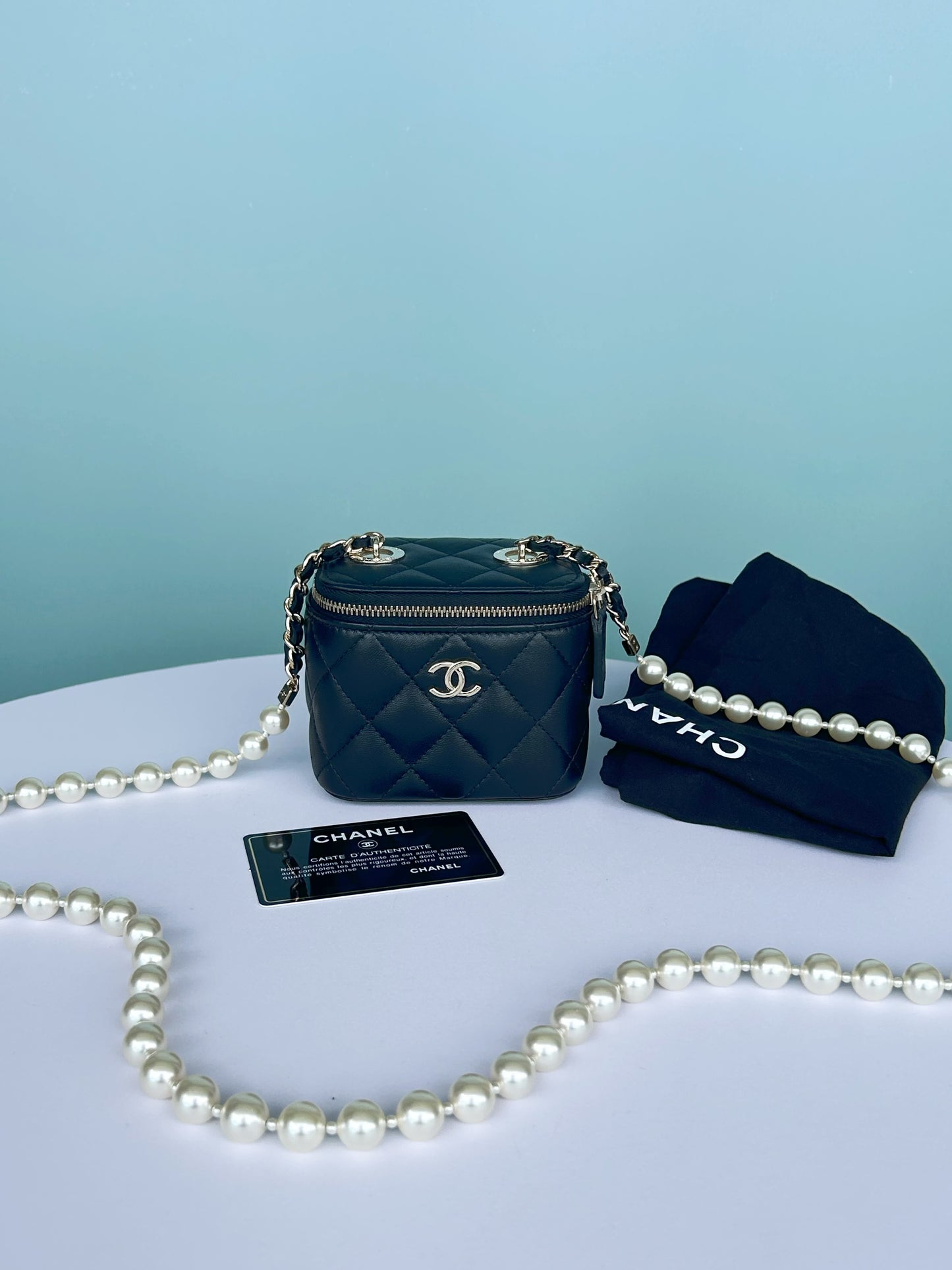 Chanel - Other - Leather - Black - (mini)