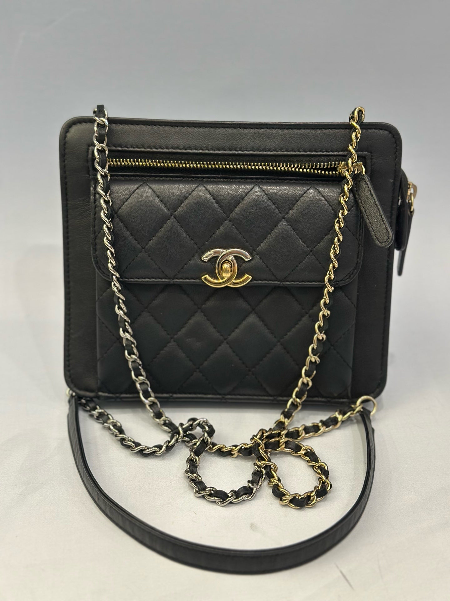 Chanel - Other - Leather - Black - (mini)