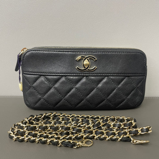 Chanel - Other - Leather - Black - (mini)