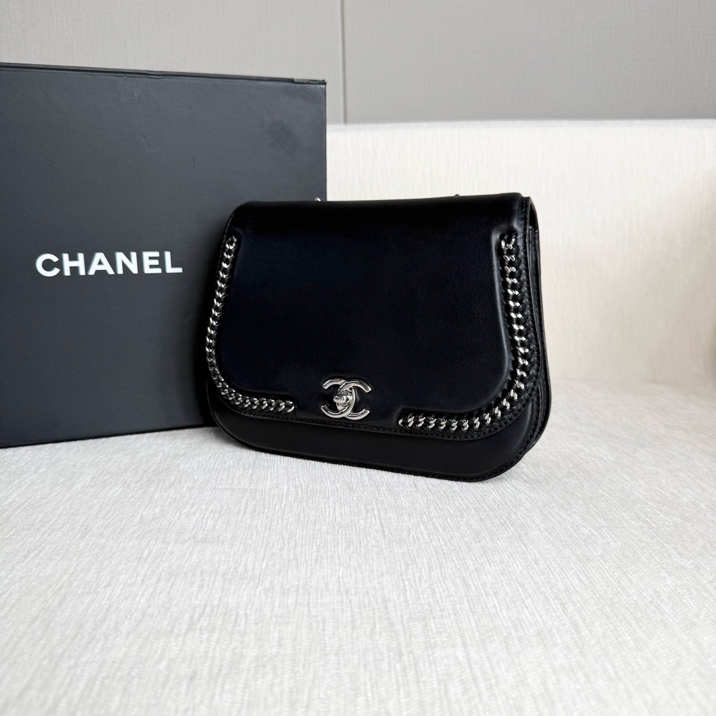 Chanel - Other - Leather - Black - (mini)