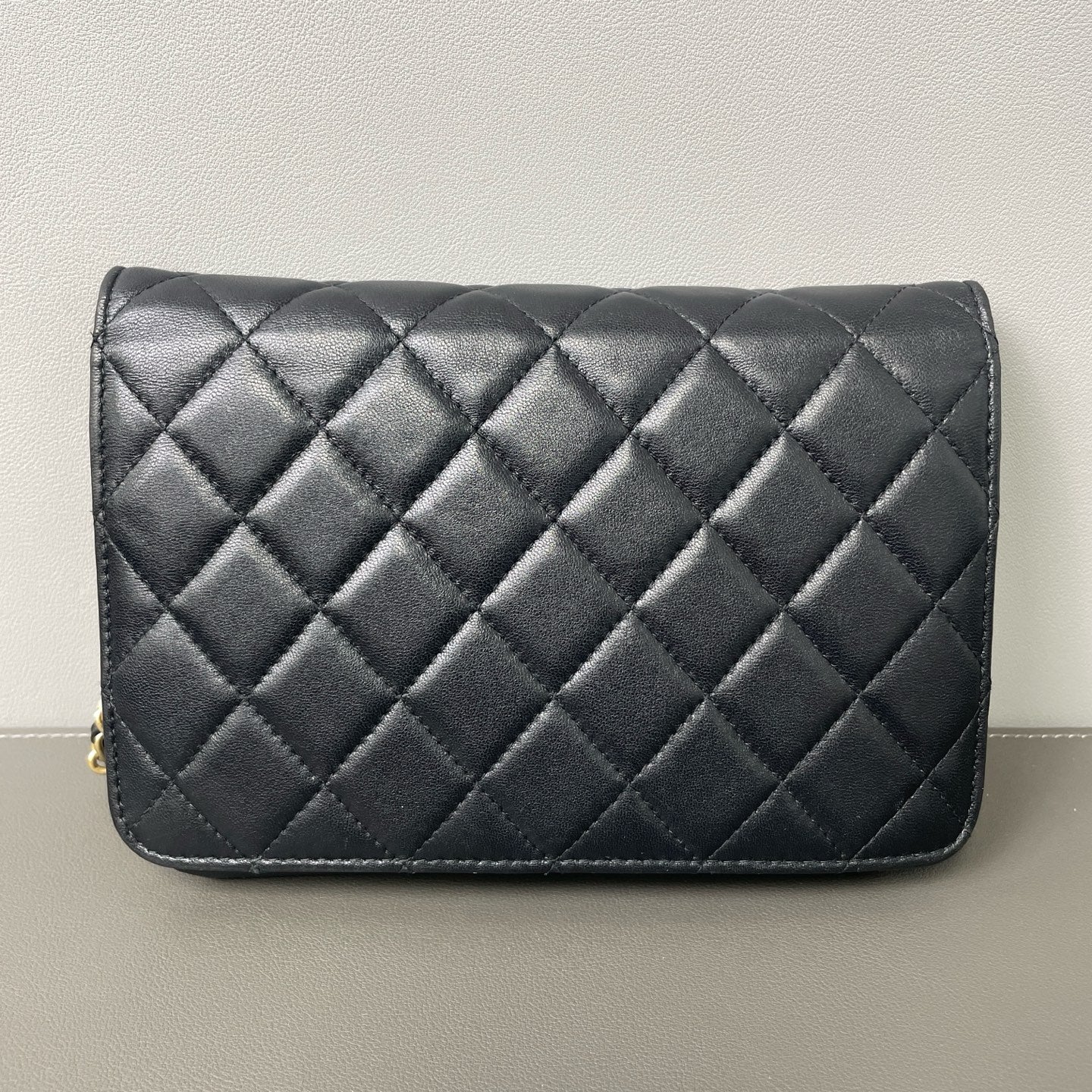 Chanel - Other - Leather - Black - (mini)
