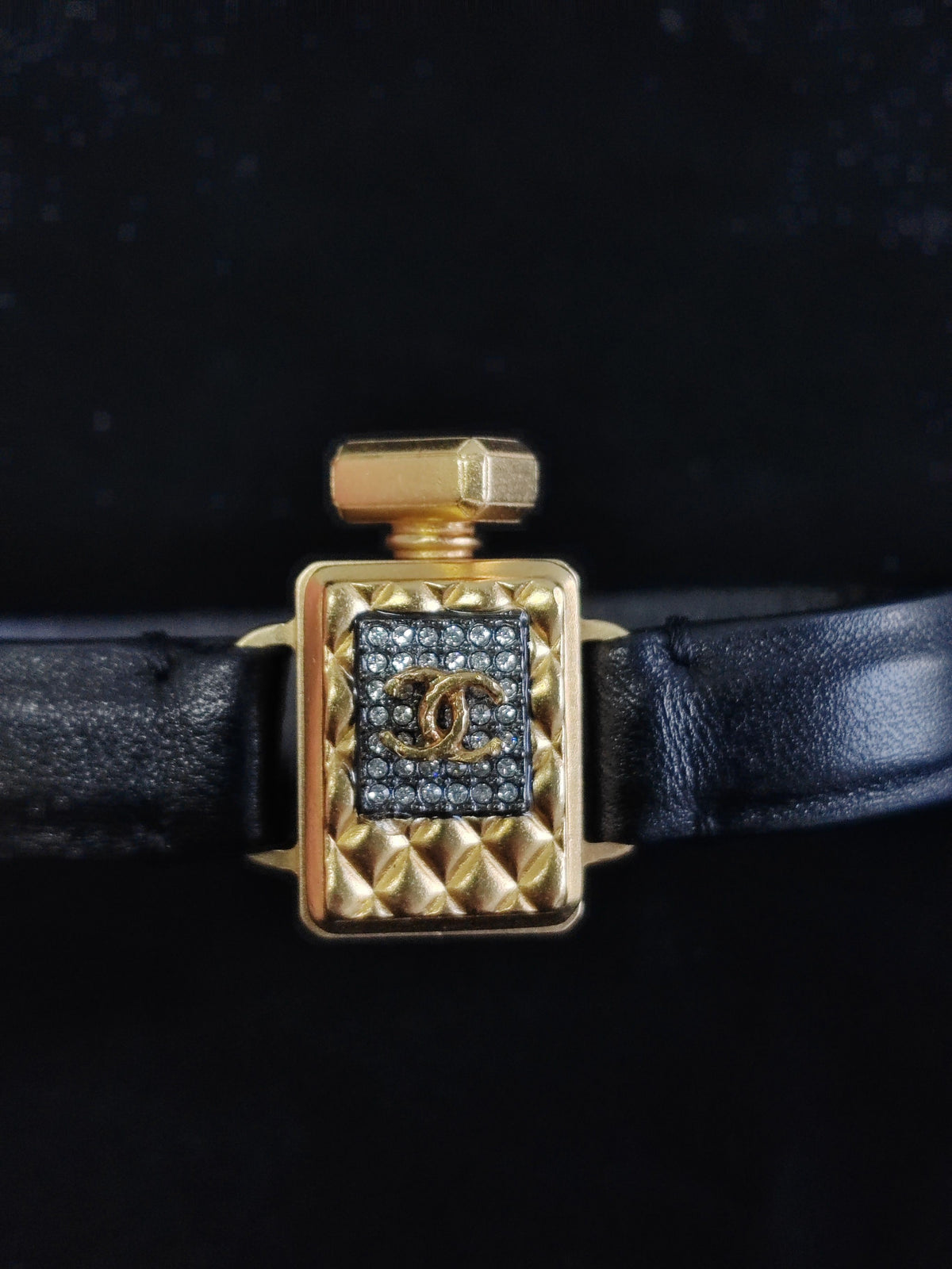 Chanel - Other - Leather - Black - (mini)