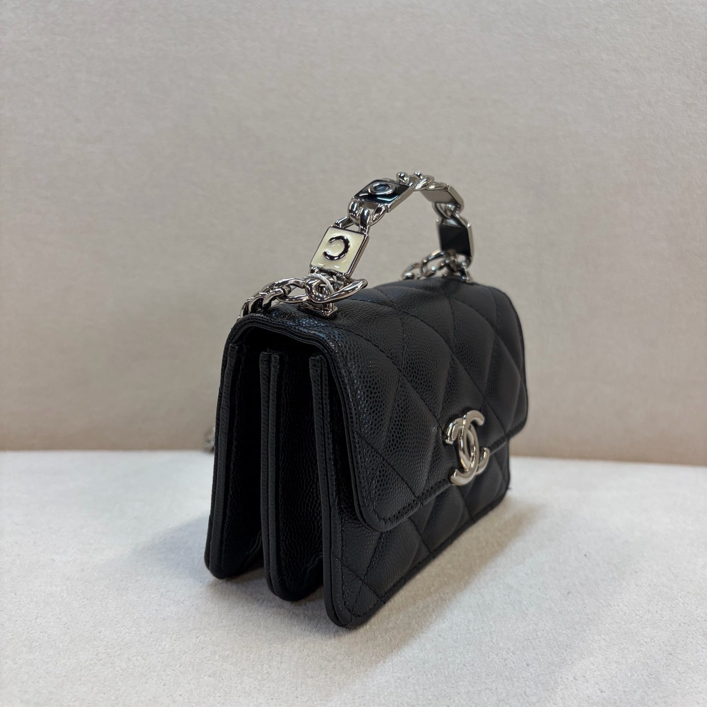 Chanel - Other - Leather - Black - (mini)