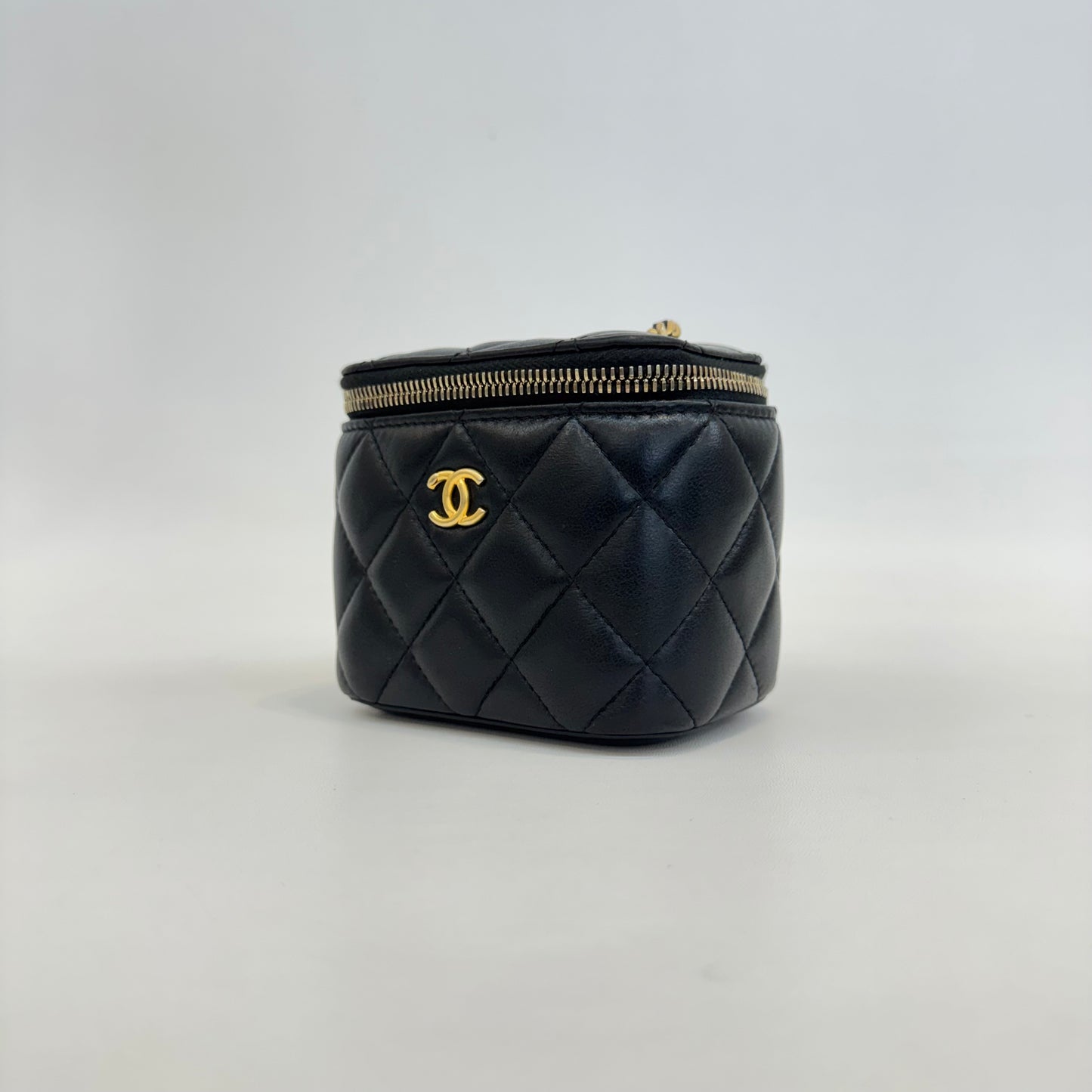 Chanel - Other - Leather - Black - (mini)