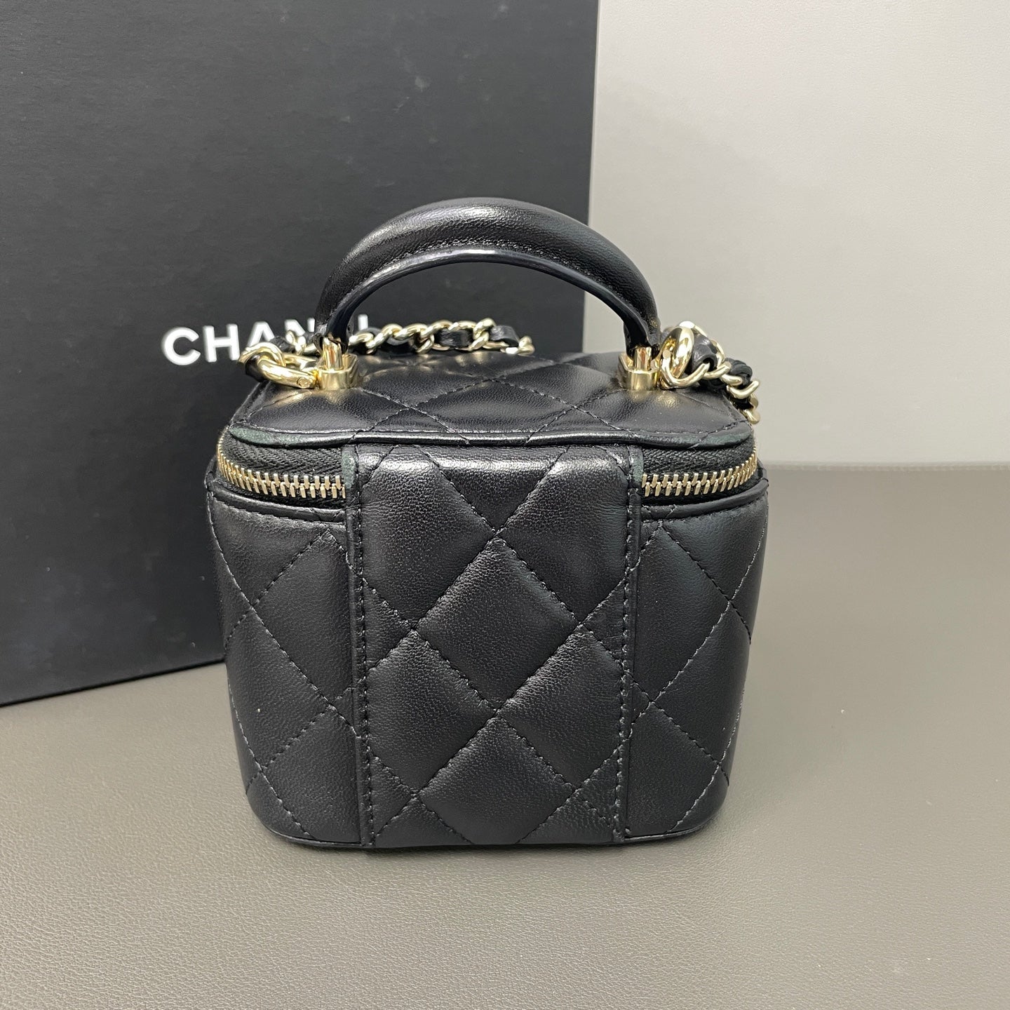 Chanel - Other - Leather - Black - (mini)