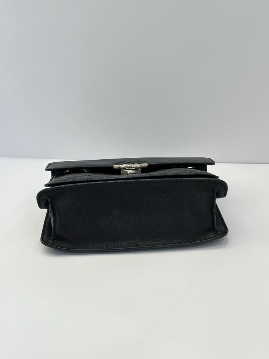 Chanel - Other - Leather - Black - (mini)