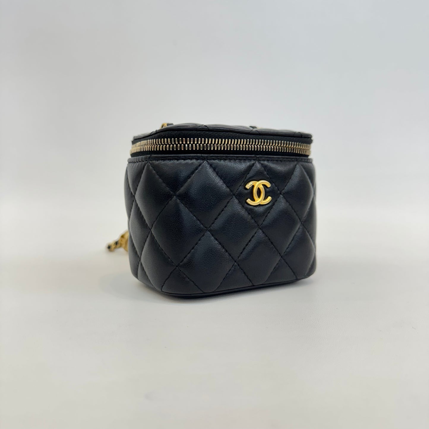 Chanel - Other - Leather - Black - (mini)