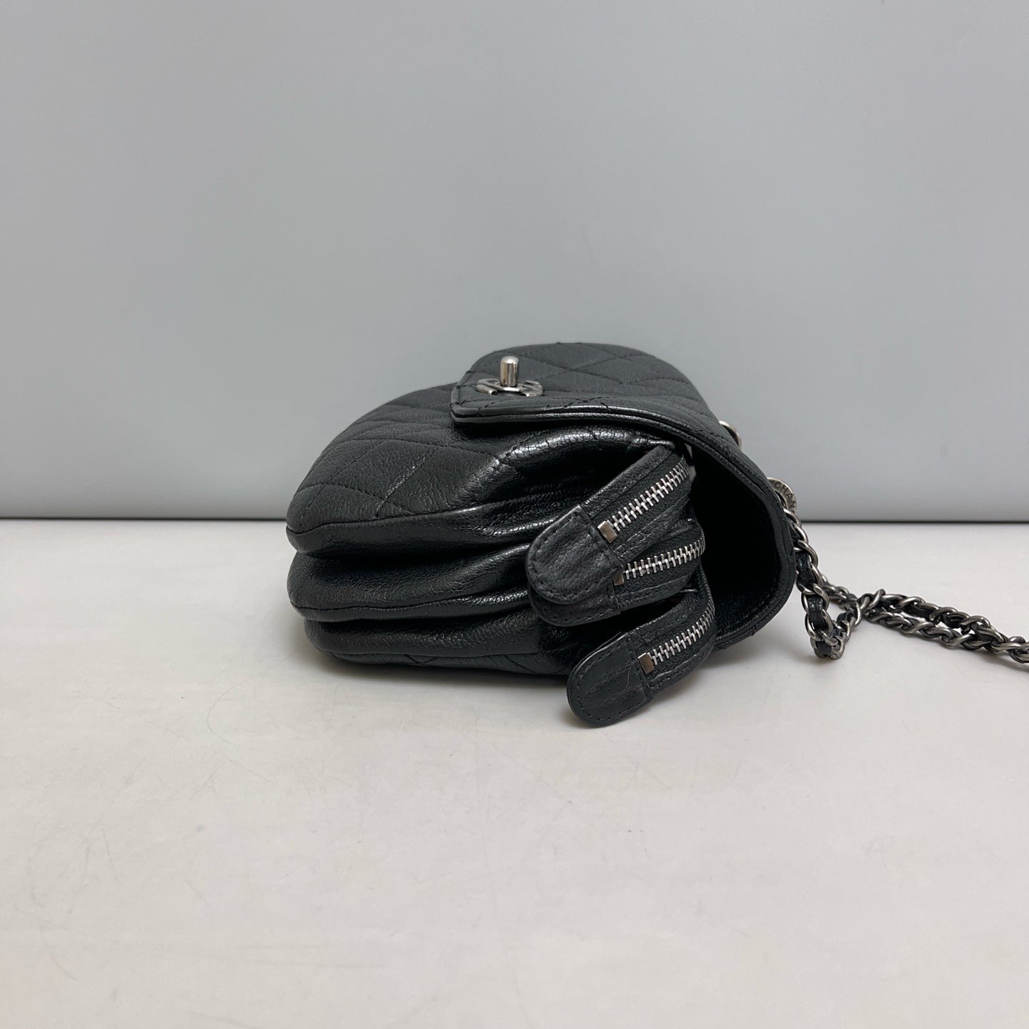 Chanel - Other - Leather - Black - (mini)