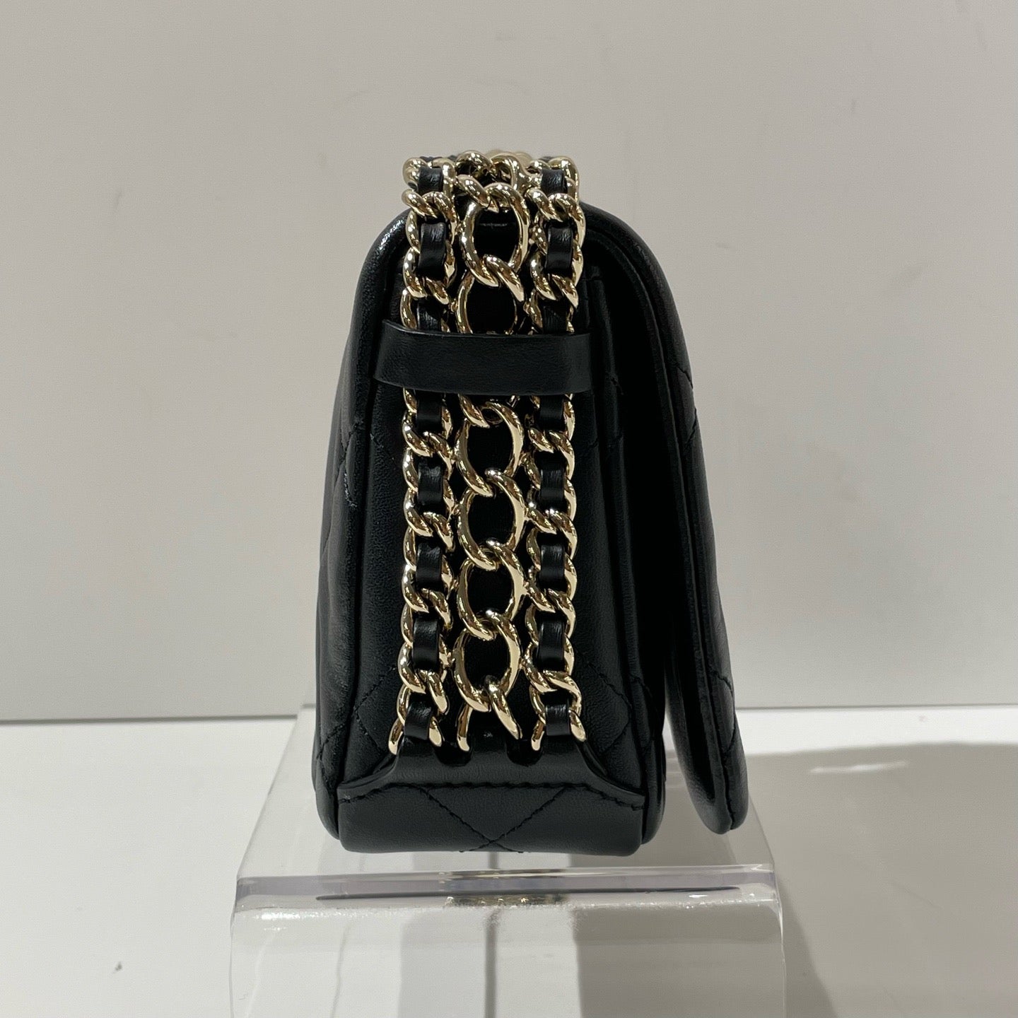 Chanel - Other - Leather - Black - (mini)