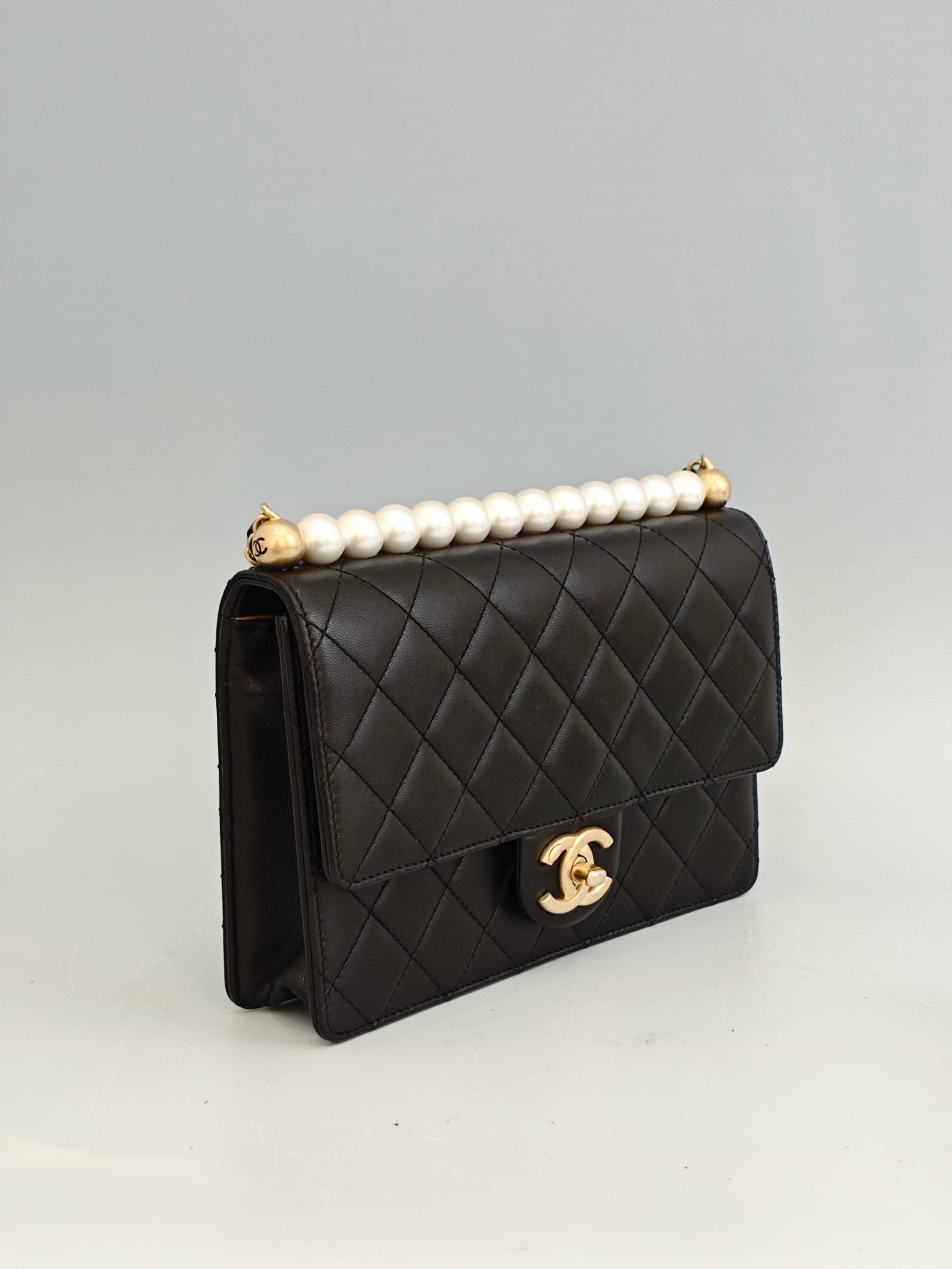 Chanel - Other - Leather - Black - (mini)