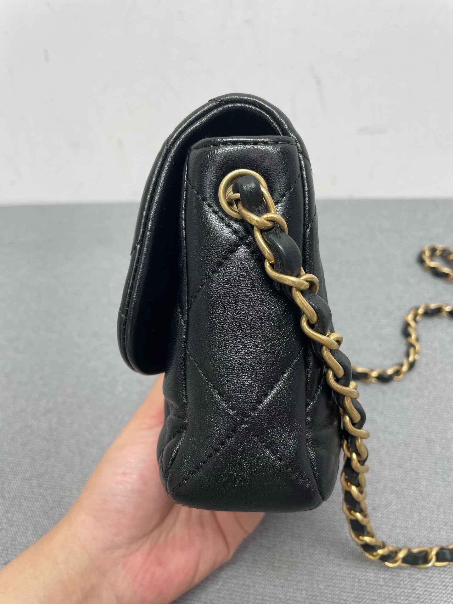 Chanel - Other - Leather - Black - (mini)