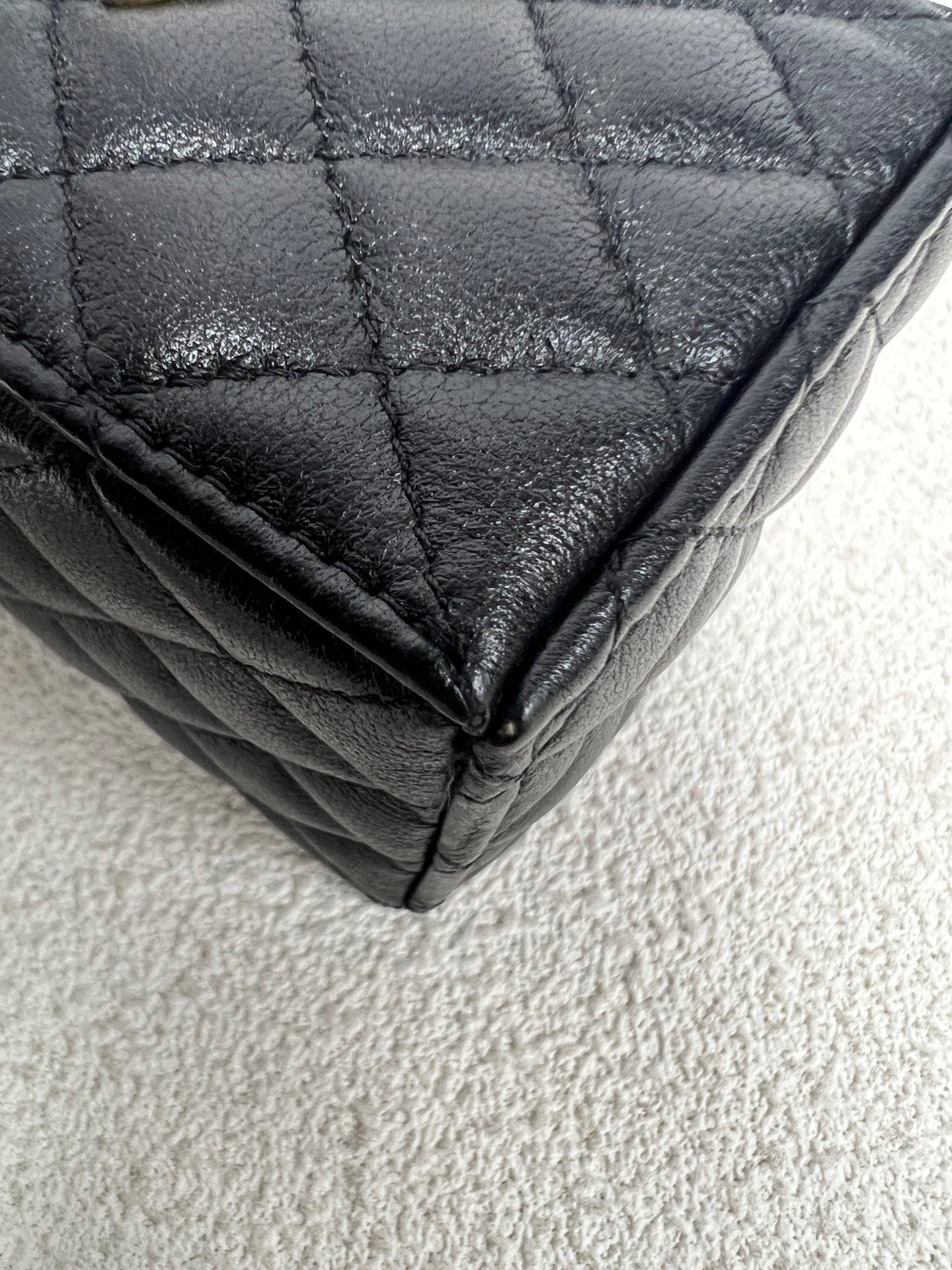 Chanel - Other - Leather - Black - (mini)