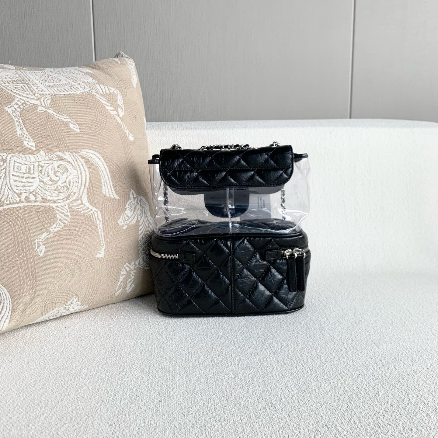 Chanel - Other - Leather - Black - (mini)